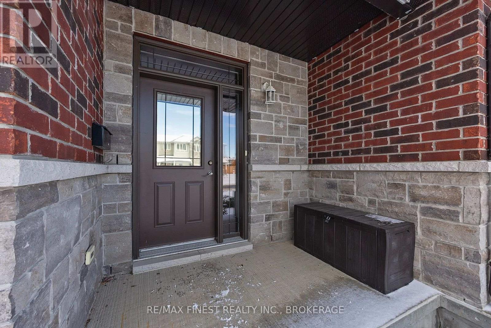 1395 Tremont Drive, Kingston, Ontario  K7P 0K7 - Photo 4 - X12935332