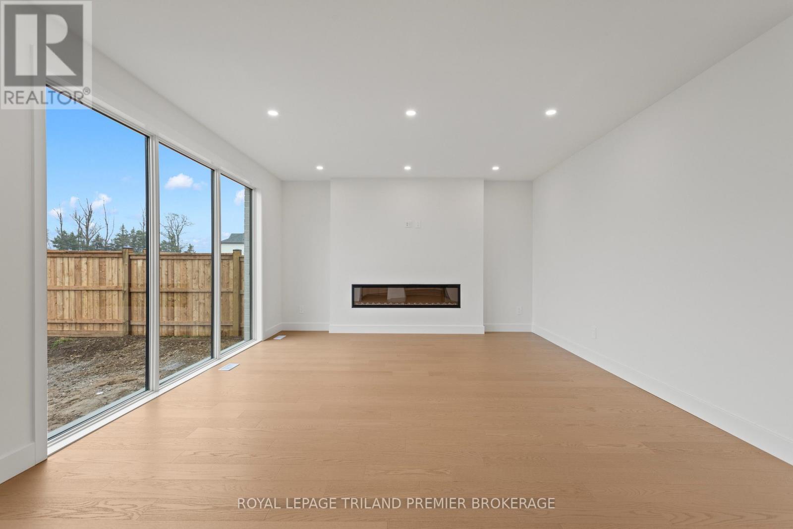 4197 Fallingbrook Road, London South, Ontario  N6P 0H8 - Photo 10 - X12852336