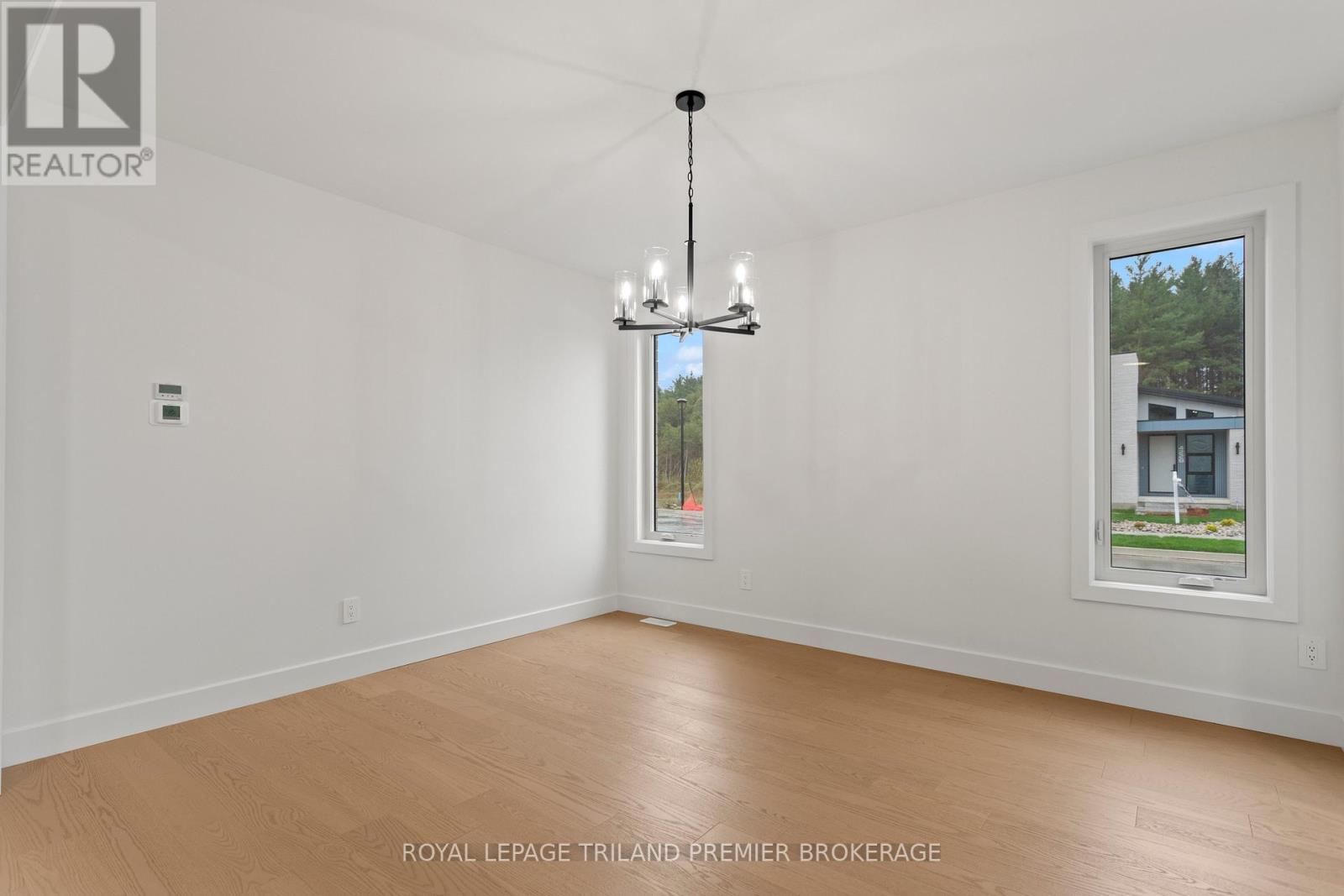 4197 Fallingbrook Road, London South, Ontario  N6P 0H8 - Photo 21 - X12852336