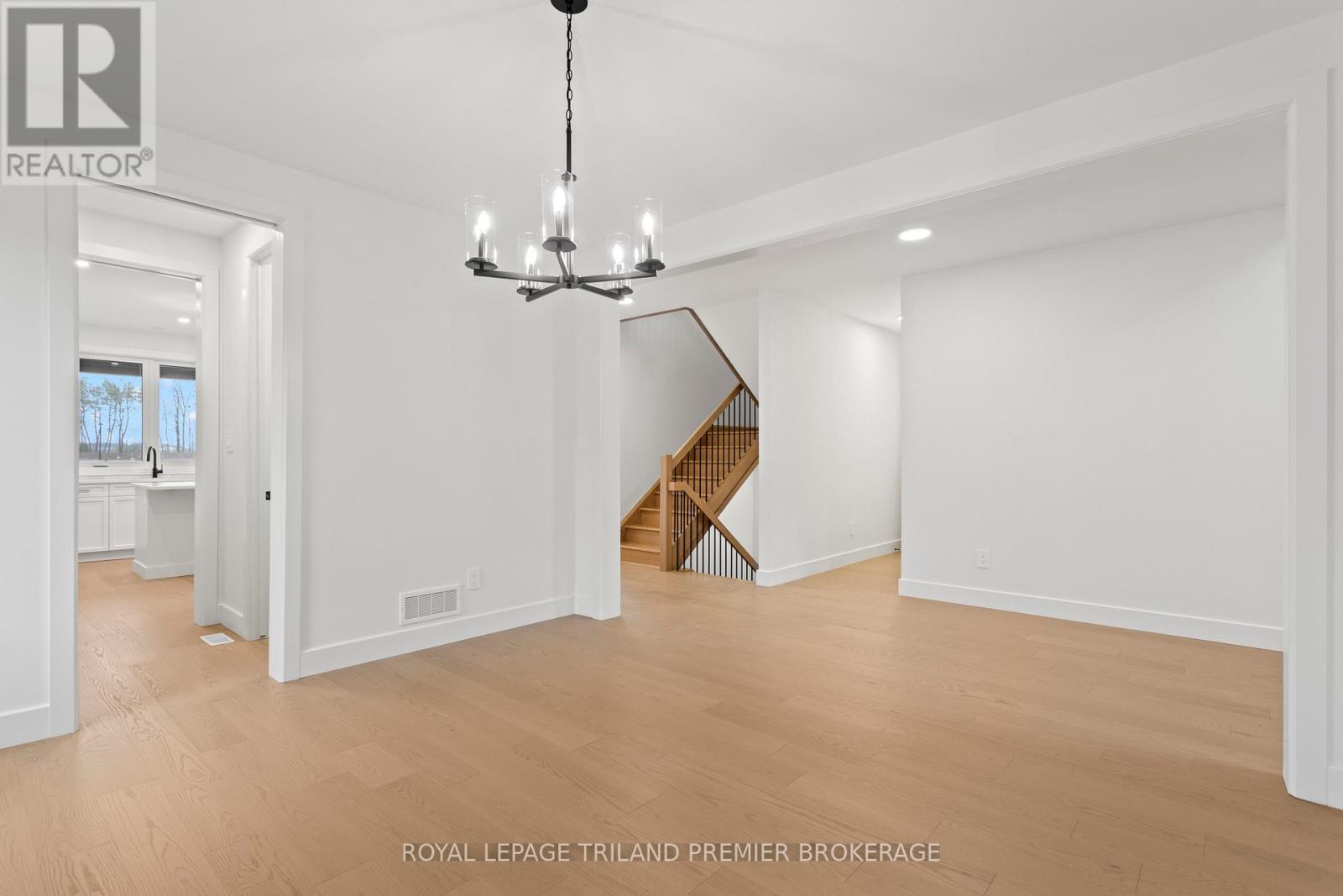 4197 Fallingbrook Road, London South, Ontario  N6P 0H8 - Photo 23 - X12852336