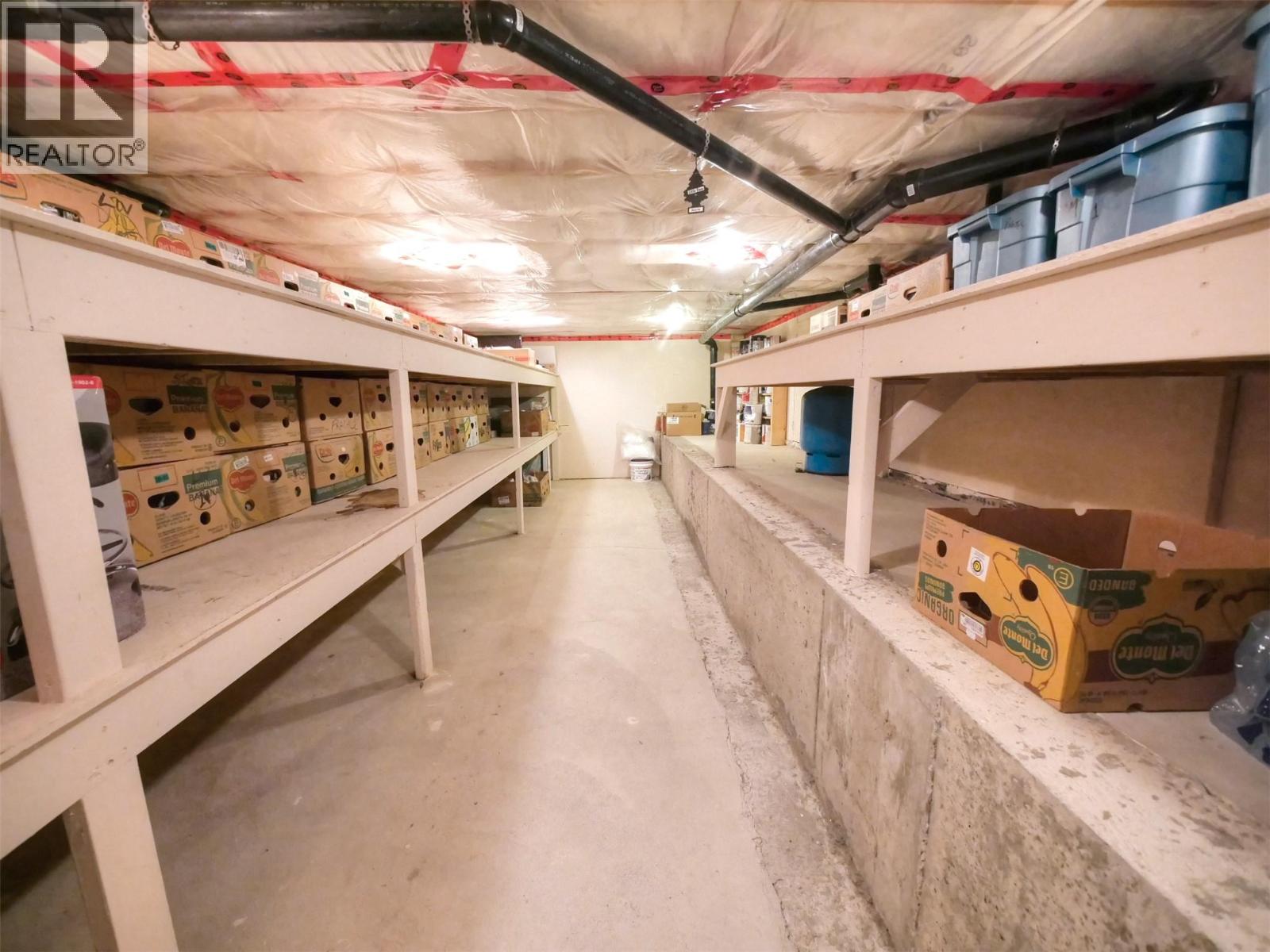 817 Smith Crescent, Genelle, British Columbia  V0G 1G0 - Photo 8 - 10385195