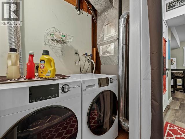 2017 Sunnycrest Avenue, Kamloops, British Columbia  V2B 4L9 - Photo 9 - 10385179