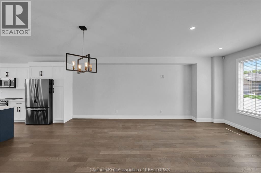 864 Park Avenue West, Chatham, Ontario  N7M 6G1 - Photo 8 - 26006581