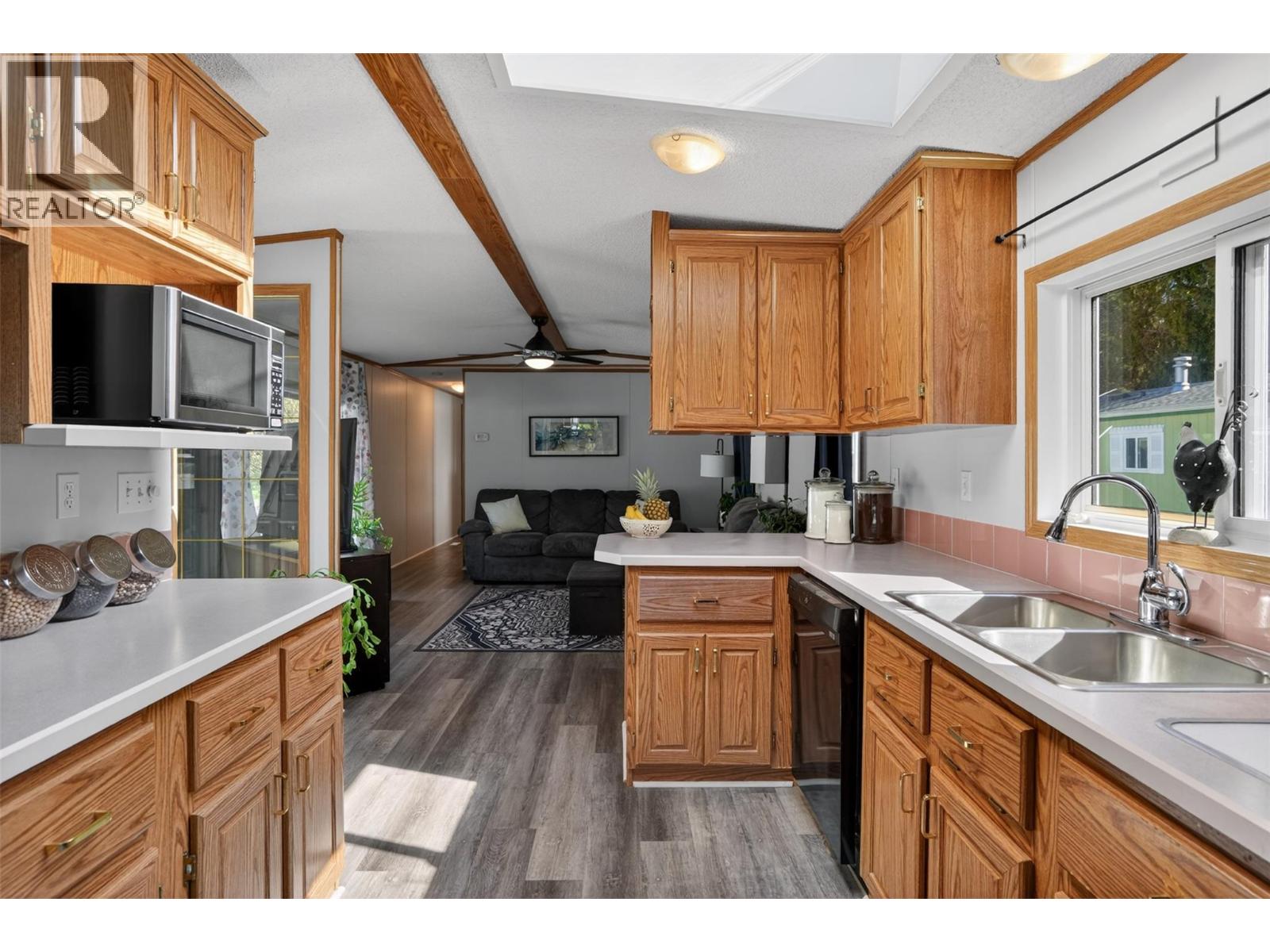 7126 Highway 3a Unit# 20, Nelson, British Columbia  V1L 6S3 - Photo 14 - 10385055