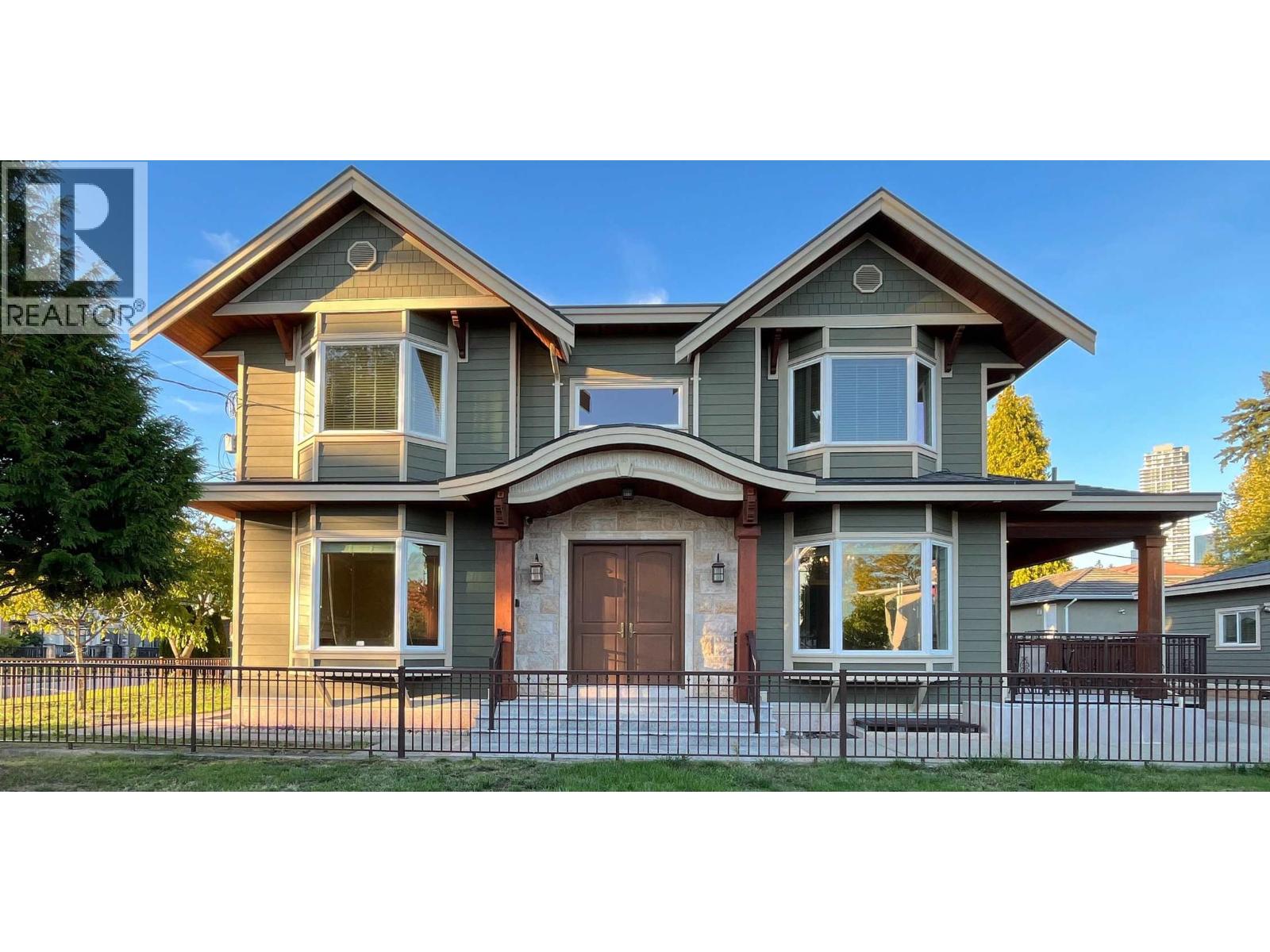 4319 Greta Street, Burnaby, British Columbia  V5J 1N9 - Photo 1 - R3086293