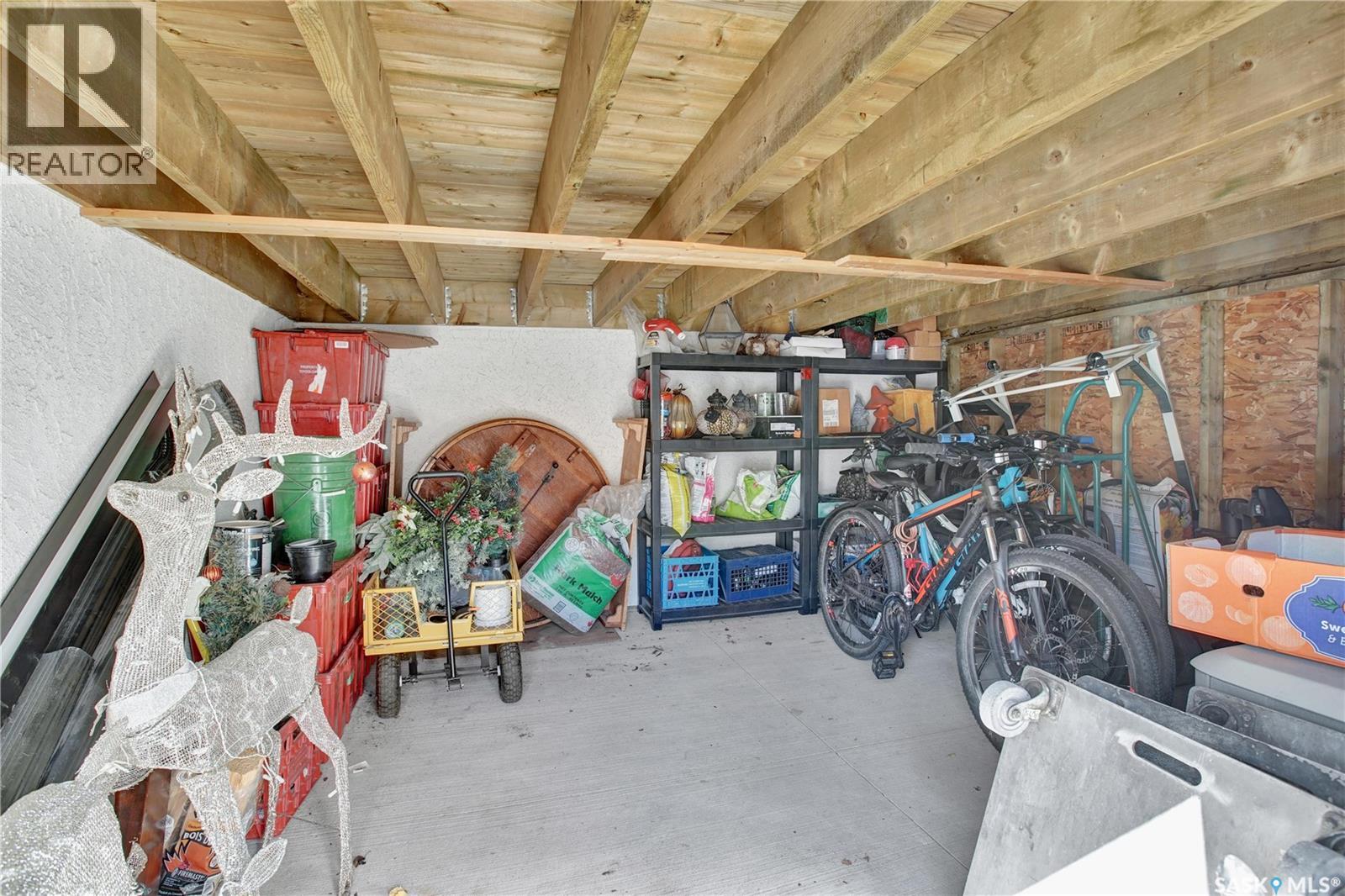 803 Salloum Crescent, Saskatoon, Saskatchewan  S7W 0N3 - Photo 38 - SK034303