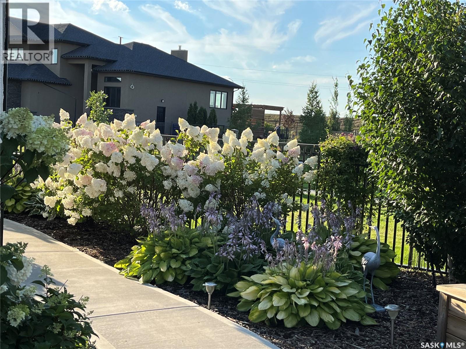 803 Salloum Crescent, Saskatoon, Saskatchewan  S7W 0N3 - Photo 46 - SK034303