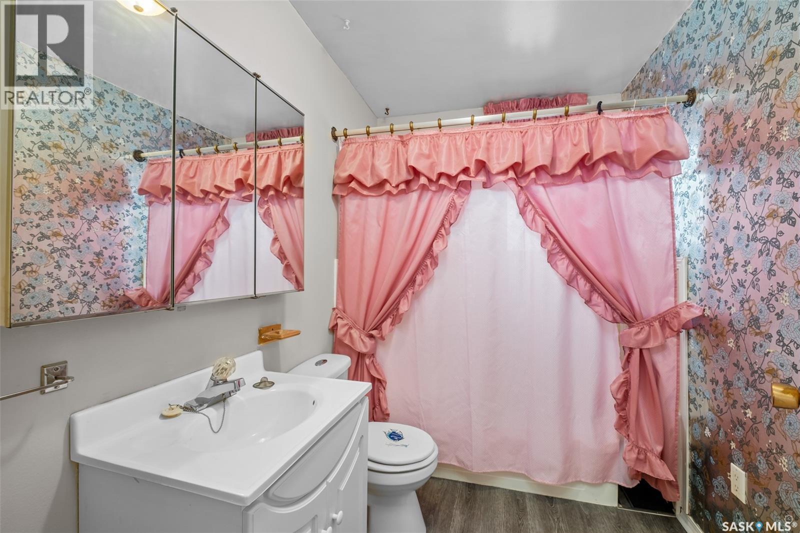 1167 1st Street E, Prince Albert, Saskatchewan  S6V 0C9 - Photo 11 - SK034215