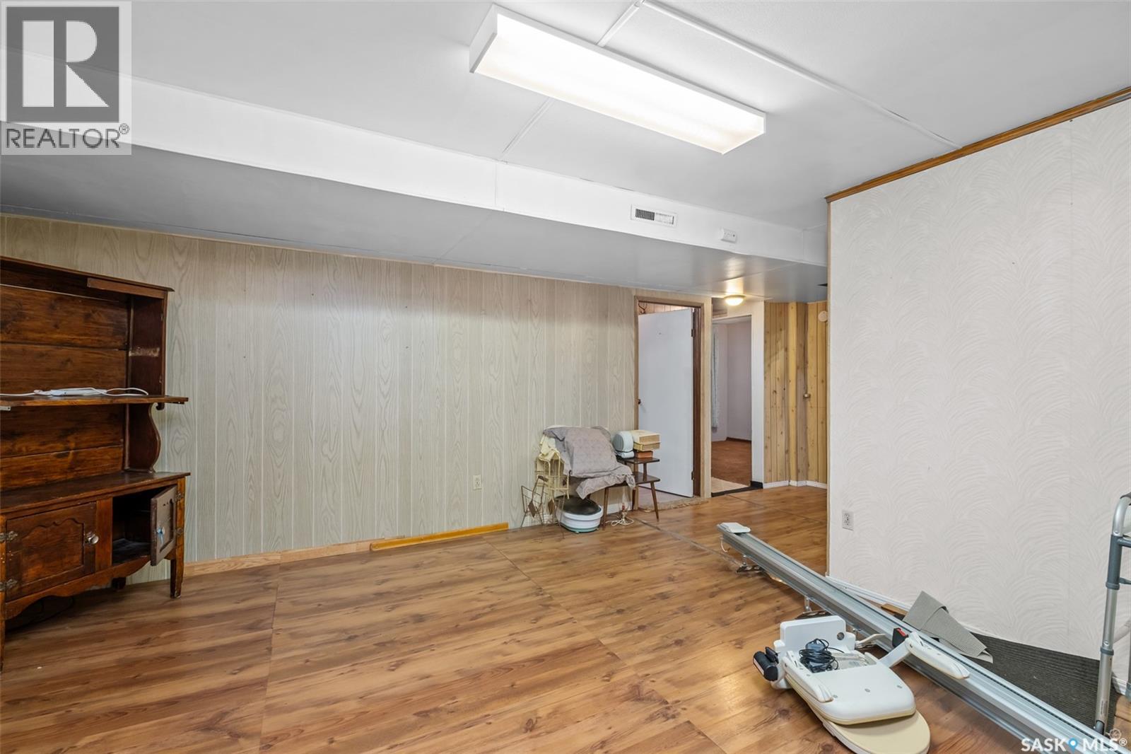 1167 1st Street E, Prince Albert, Saskatchewan  S6V 0C9 - Photo 14 - SK034215