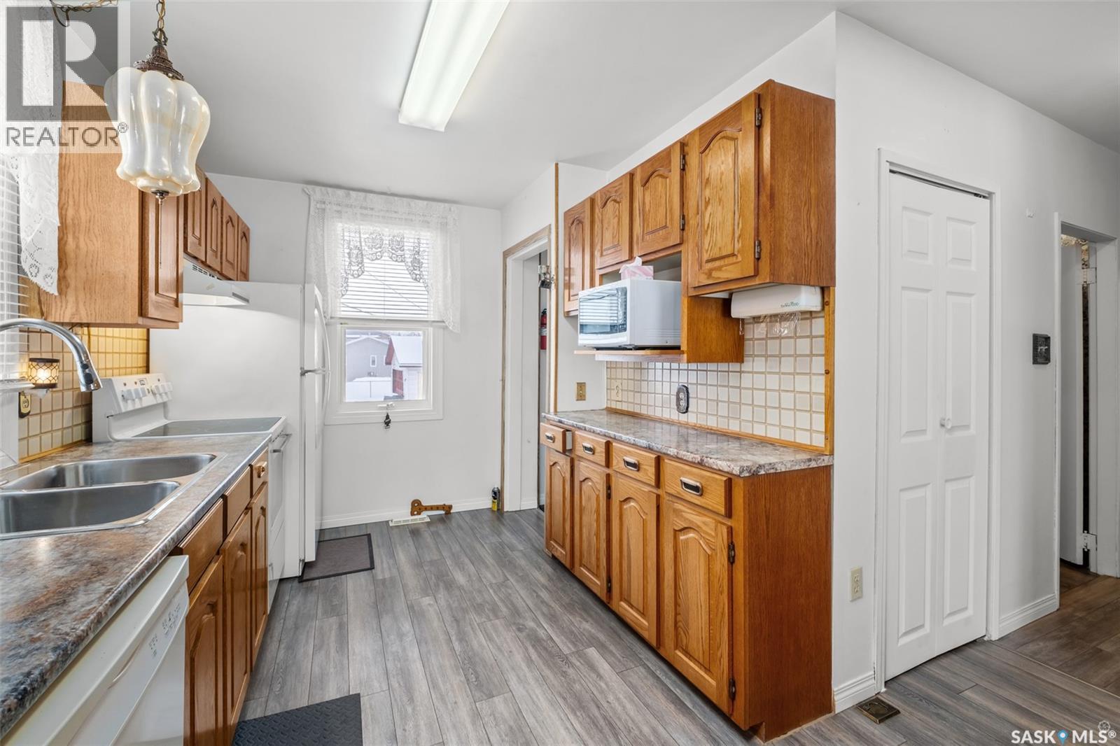 1167 1st Street E, Prince Albert, Saskatchewan  S6V 0C9 - Photo 7 - SK034215