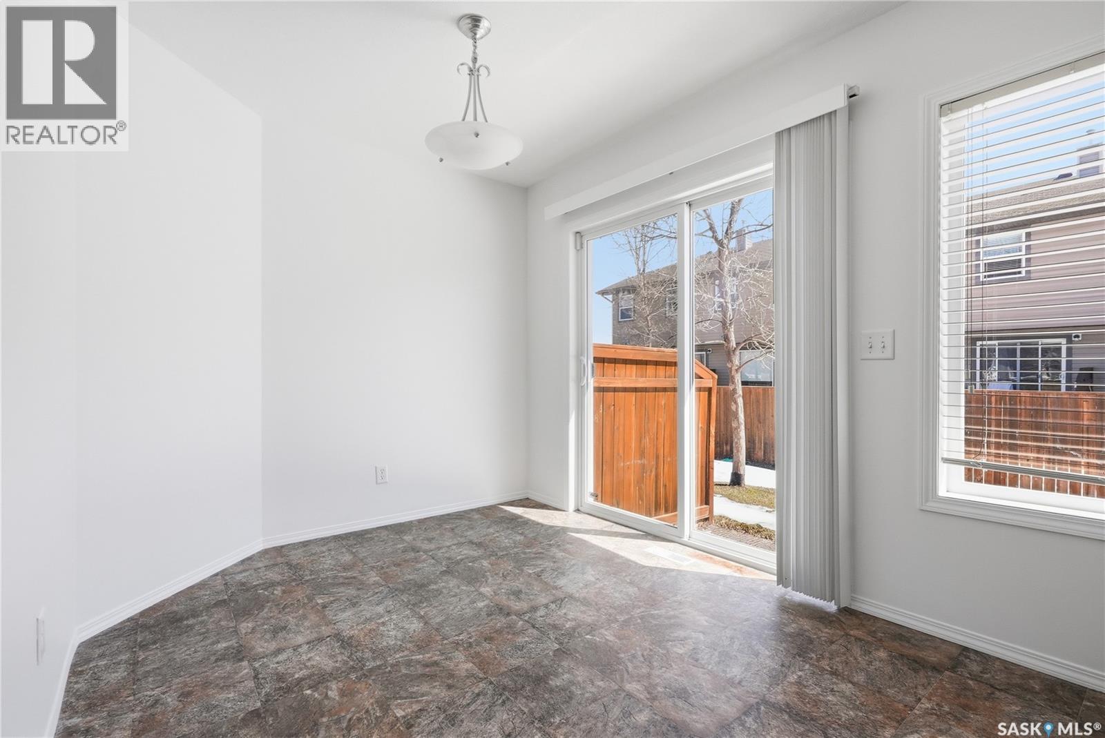 20 300 Maccormack Road, Martensville, Saskatchewan  S0K 0A2 - Photo 14 - SK034213