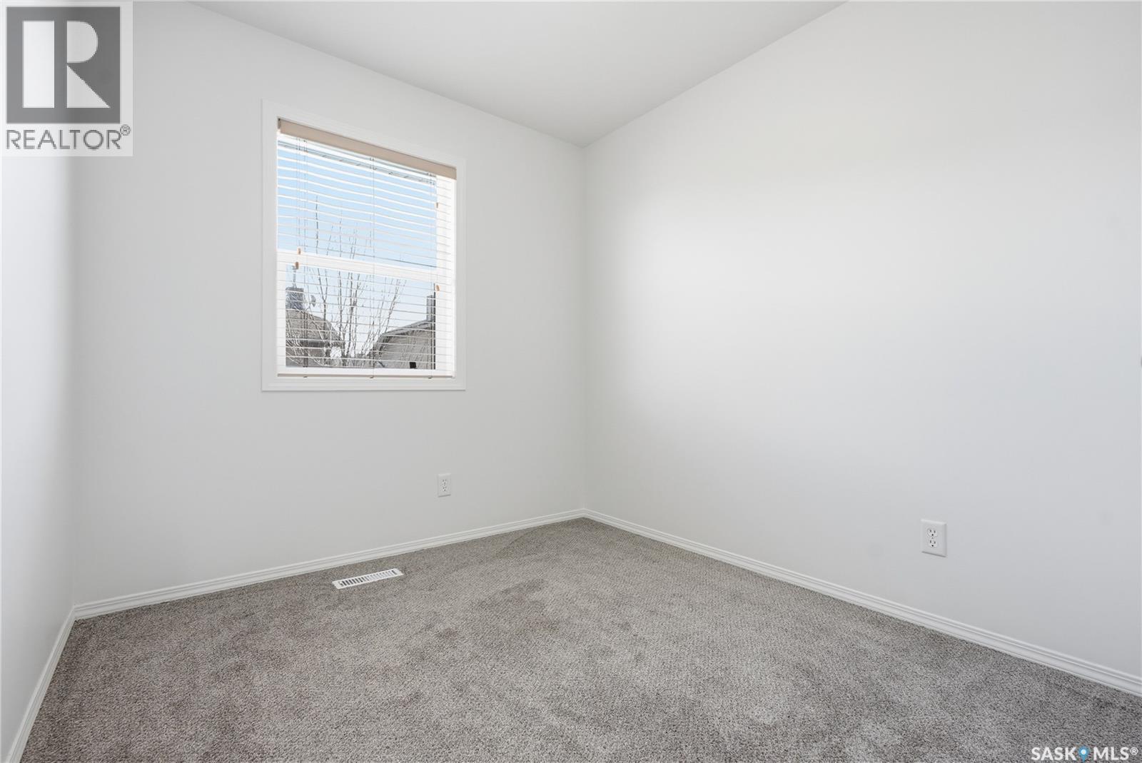 20 300 Maccormack Road, Martensville, Saskatchewan  S0K 0A2 - Photo 22 - SK034213