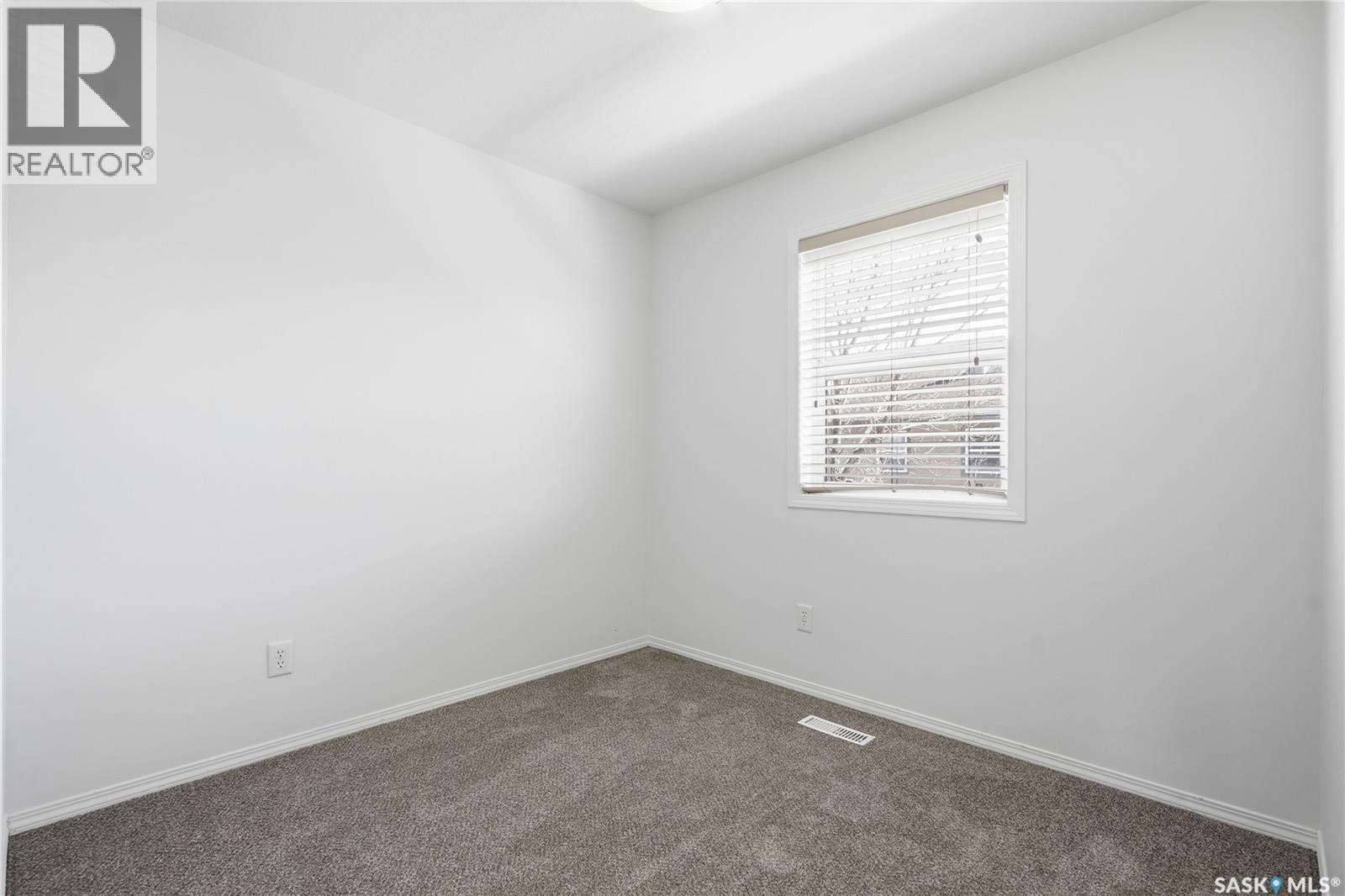 20 300 Maccormack Road, Martensville, Saskatchewan  S0K 0A2 - Photo 24 - SK034213