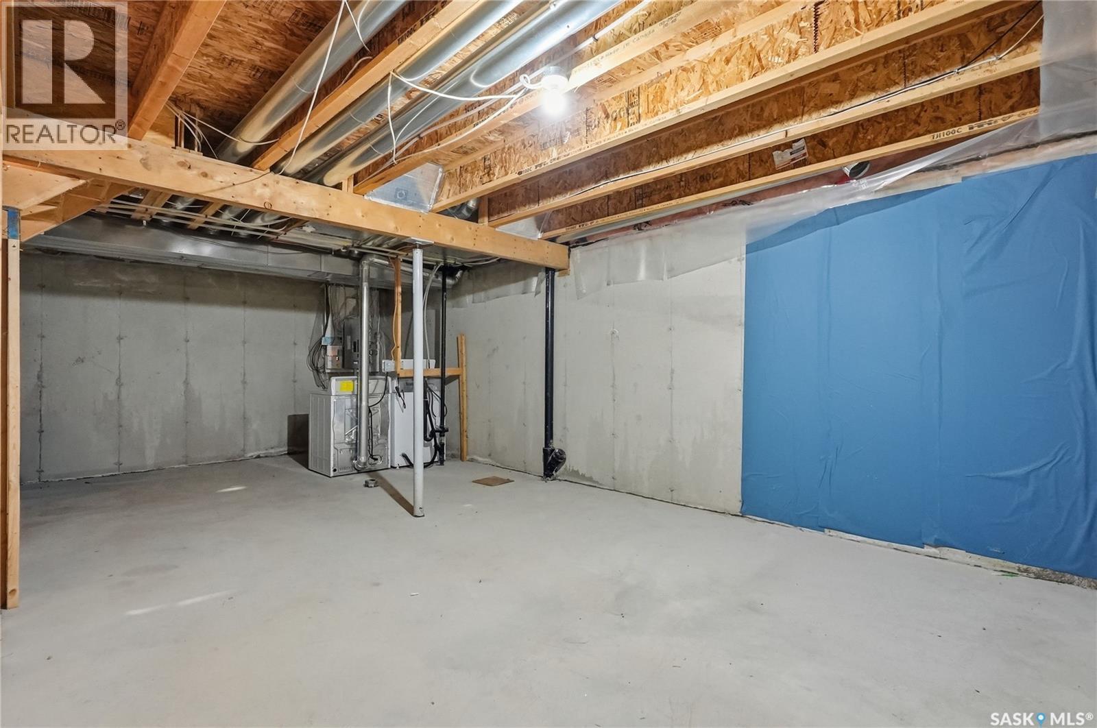 20 300 Maccormack Road, Martensville, Saskatchewan  S0K 0A2 - Photo 26 - SK034213