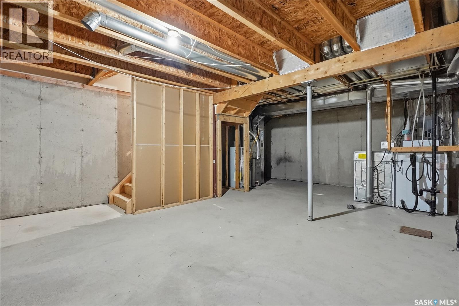 20 300 Maccormack Road, Martensville, Saskatchewan  S0K 0A2 - Photo 27 - SK034213