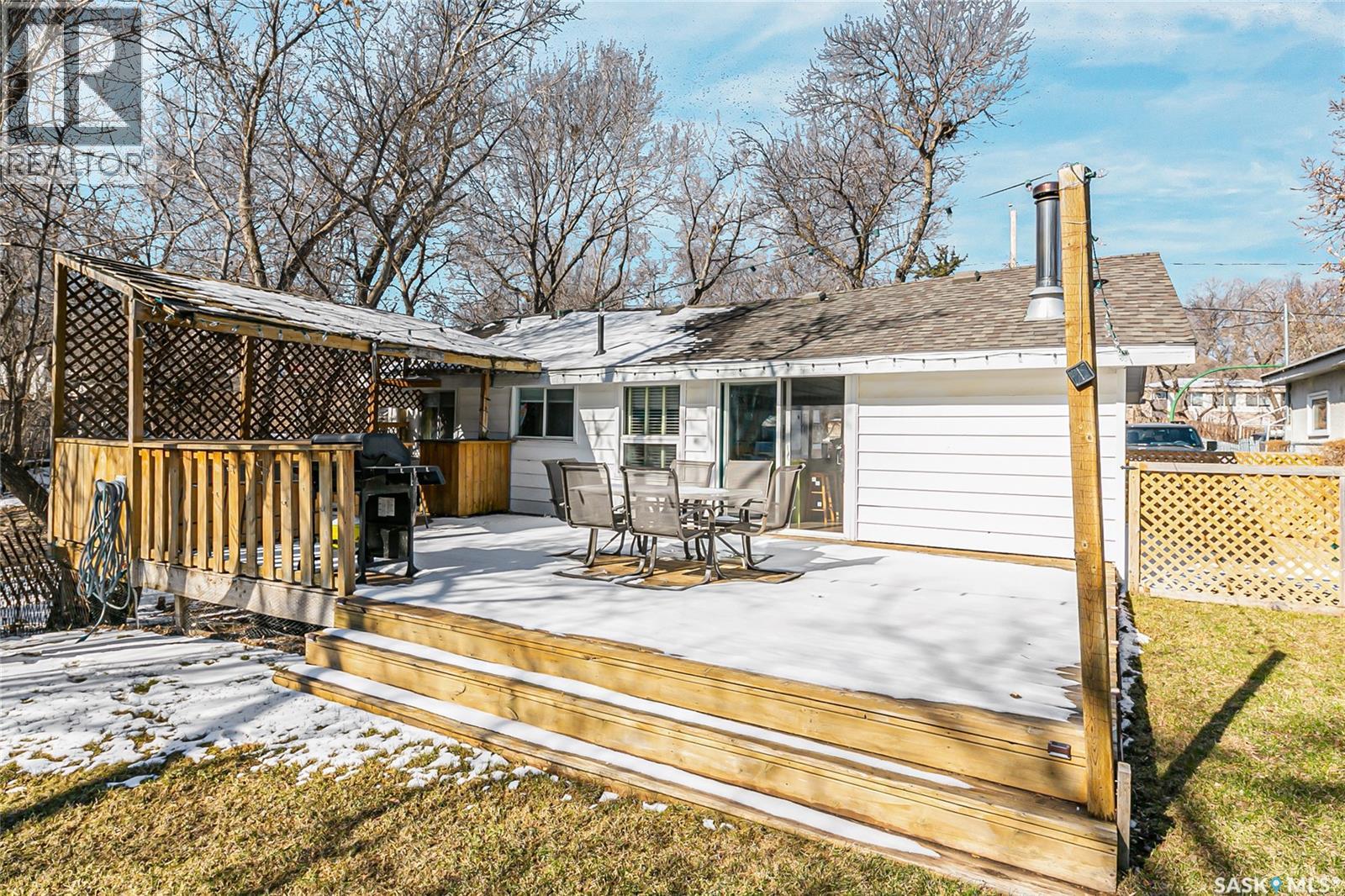 111 1st Street E, Regina Beach, Saskatchewan  S0G 4C0 - Photo 31 - SK034093