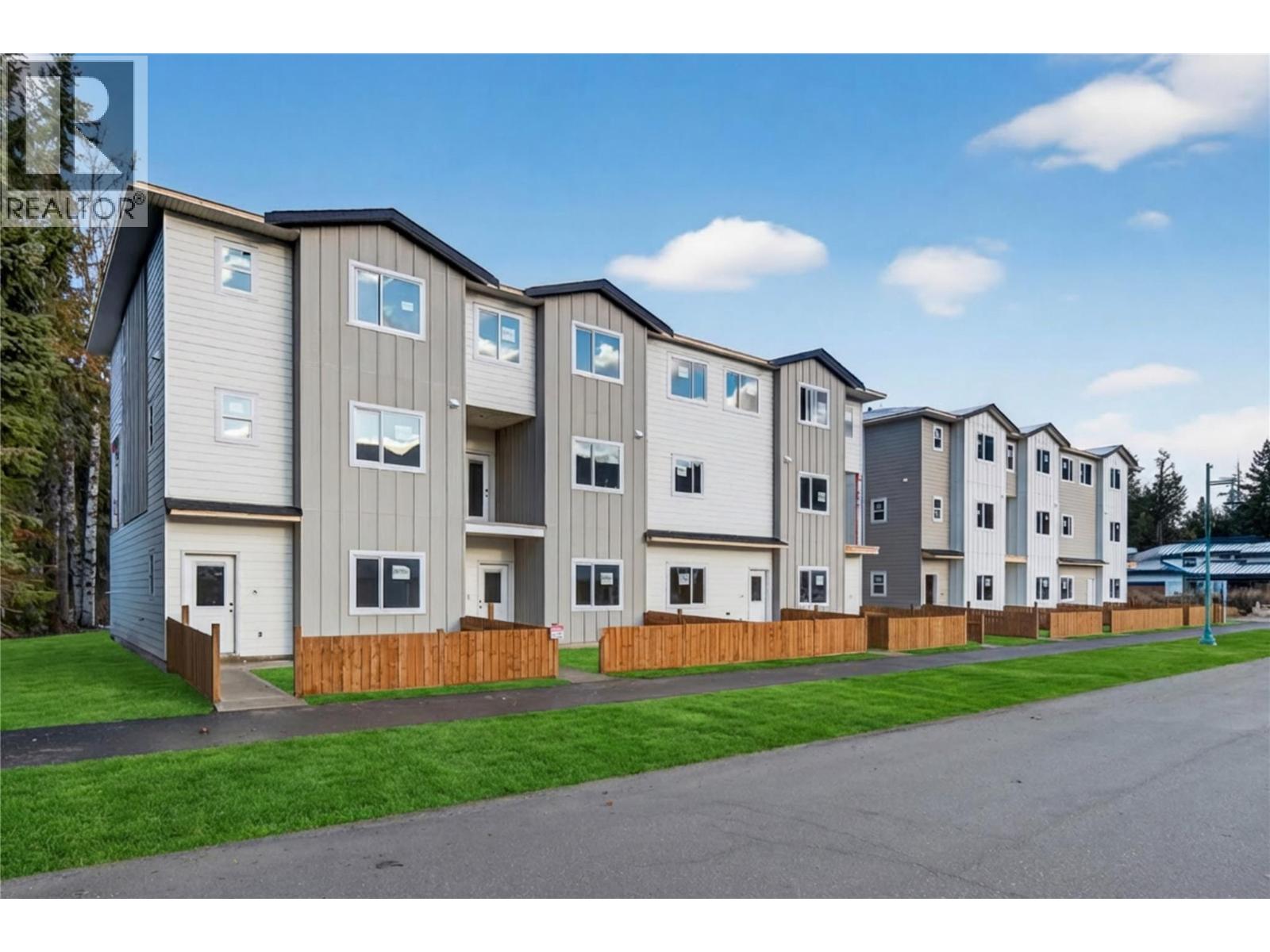 222 Temple Street Unit# 6, Sicamous, British Columbia