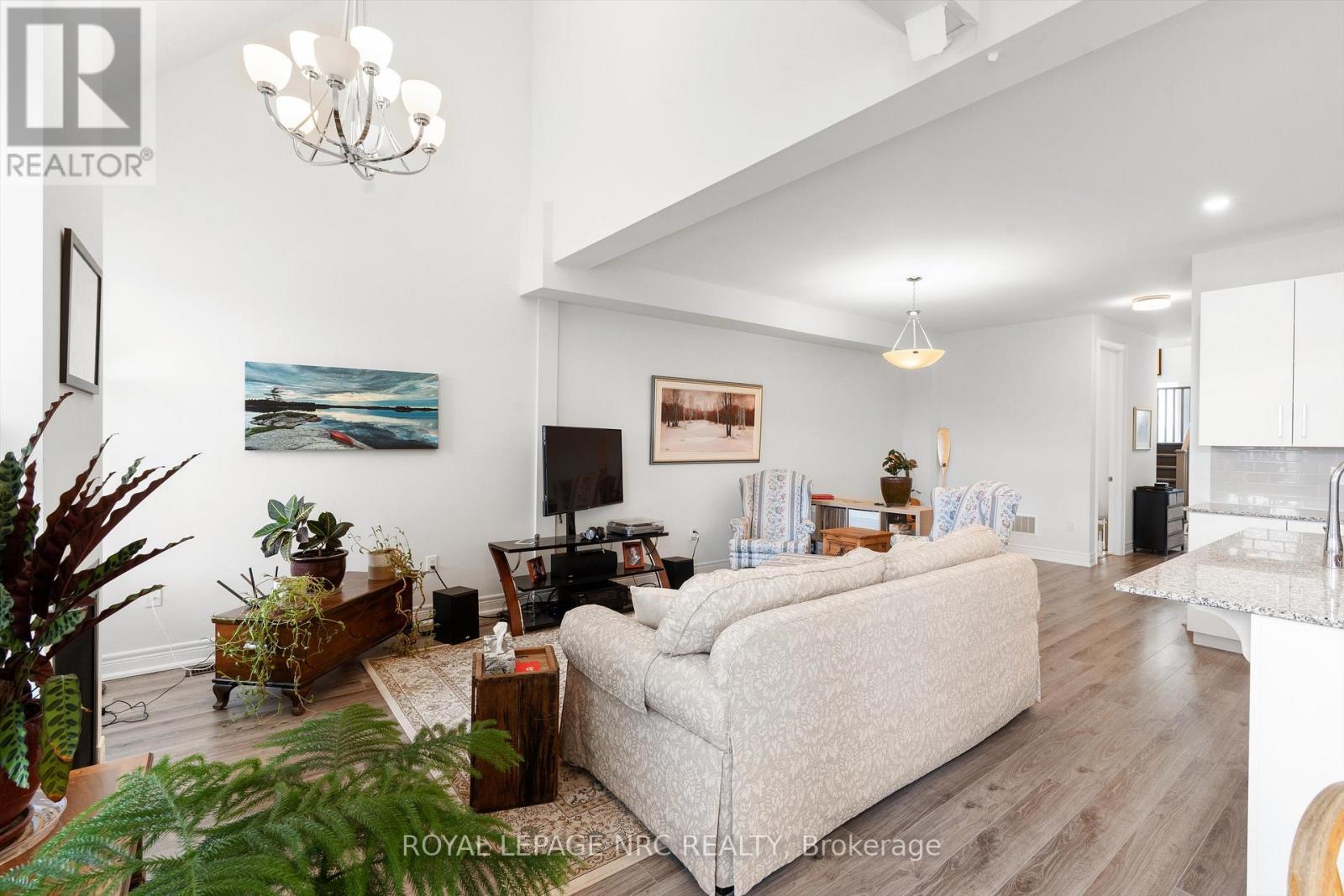 16 Paradise Grove, Niagara-On-The-Lake, Ontario  L0S 1T0 - Photo 5 - X13012808