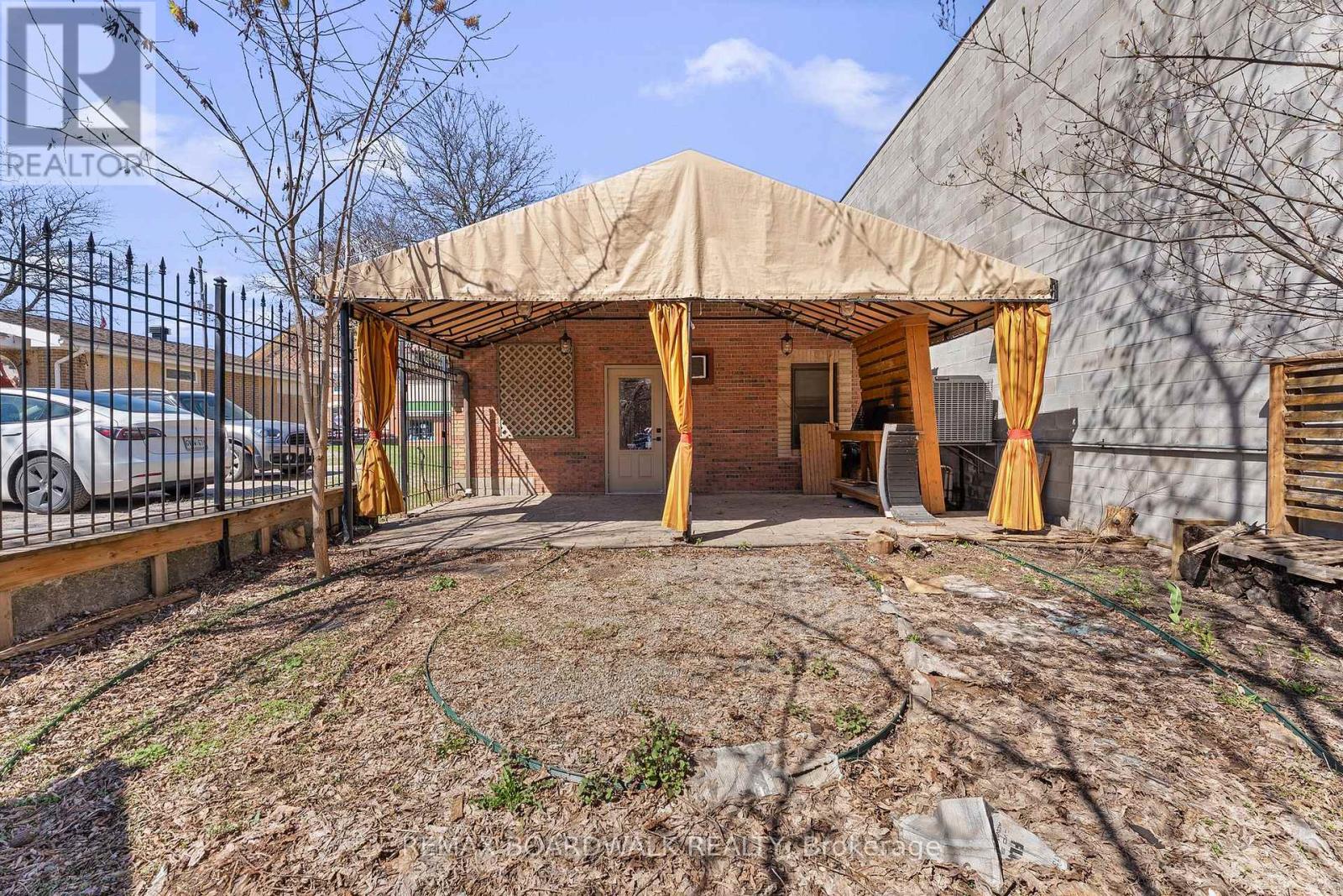 211 St.lawrence Street, Merrickville-Wolford, Ontario  K0G 1N0 - Photo 29 - X13059518