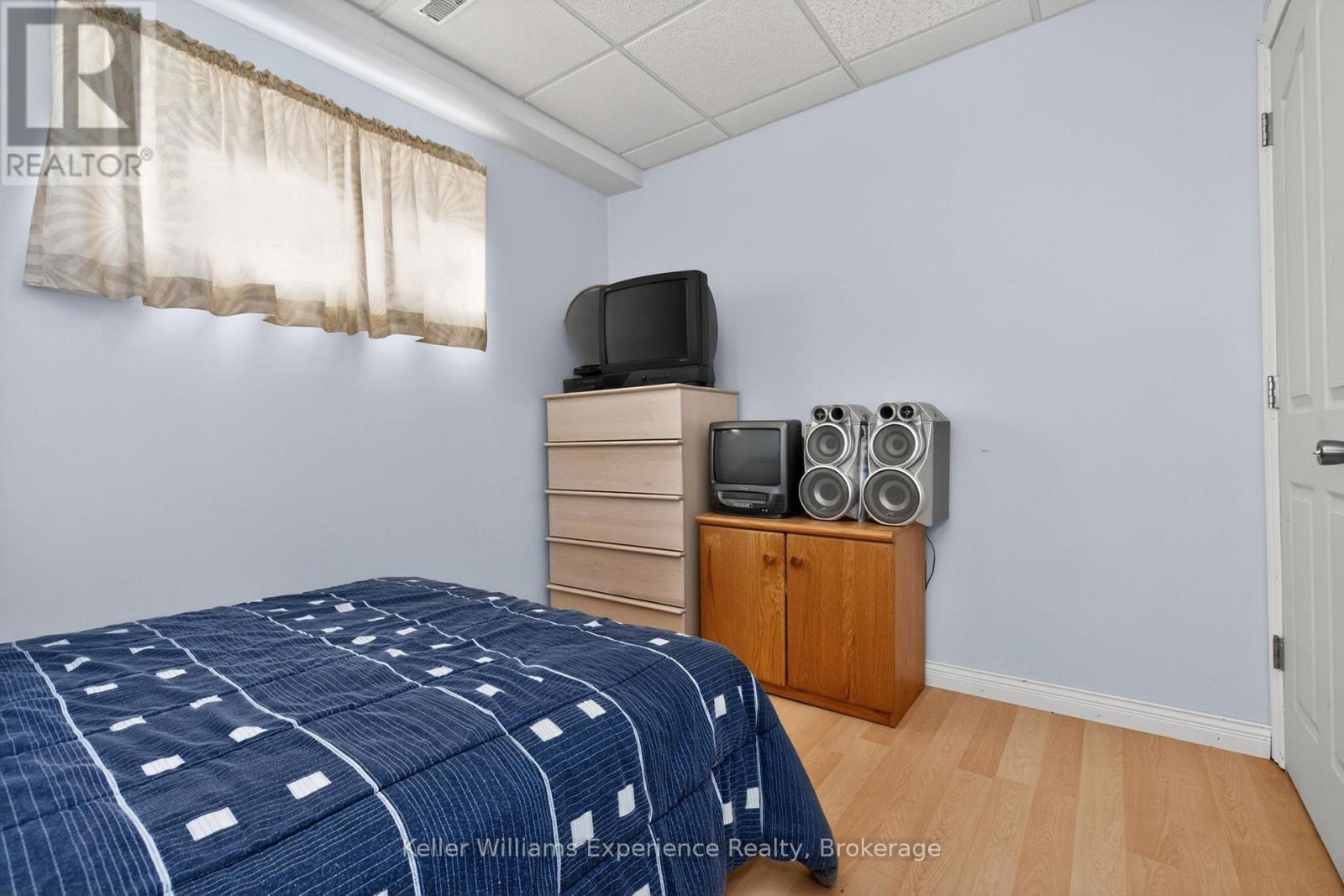 81 Silver Birch Crescent, Tay, Ontario  L0K 1R0 - Photo 24 - S13058134