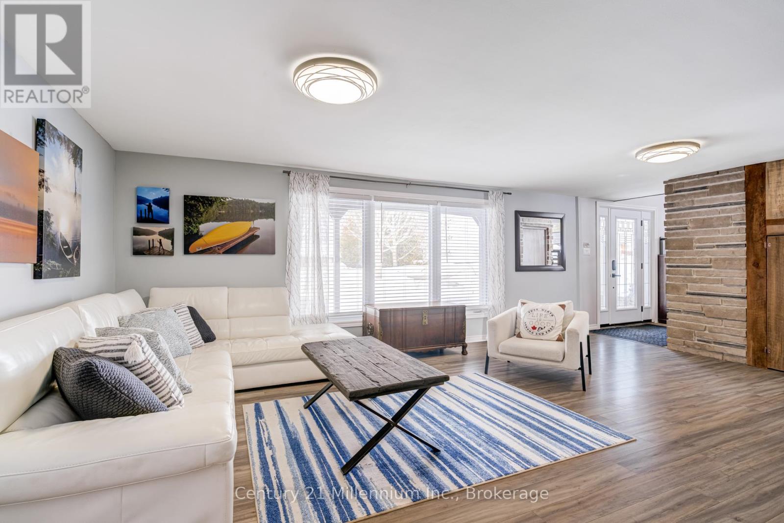 537 George Street, South Bruce Peninsula, Ontario  N0H 2T0 - Photo 37 - X12835918