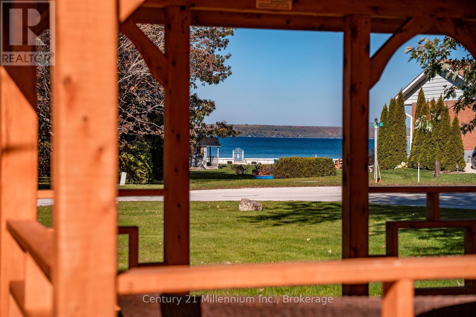 537 George Street, South Bruce Peninsula, Ontario  N0H 2T0 - Photo 39 - X12835918