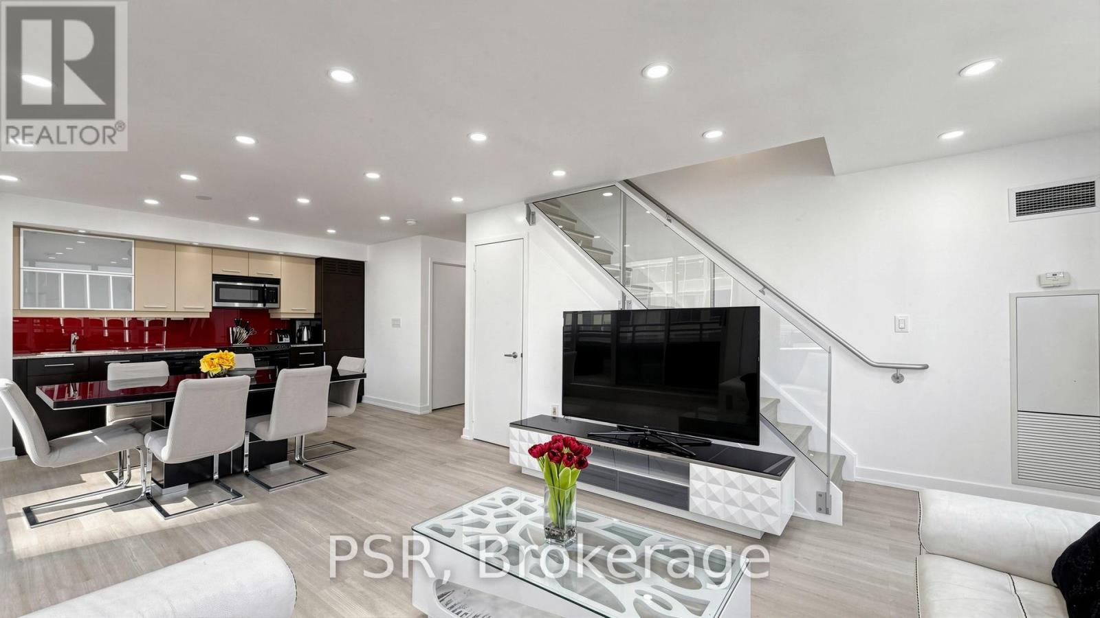 815 - 8 Telegram Mews, Toronto, Ontario  M5V 3Z5 - Photo 14 - C13038456