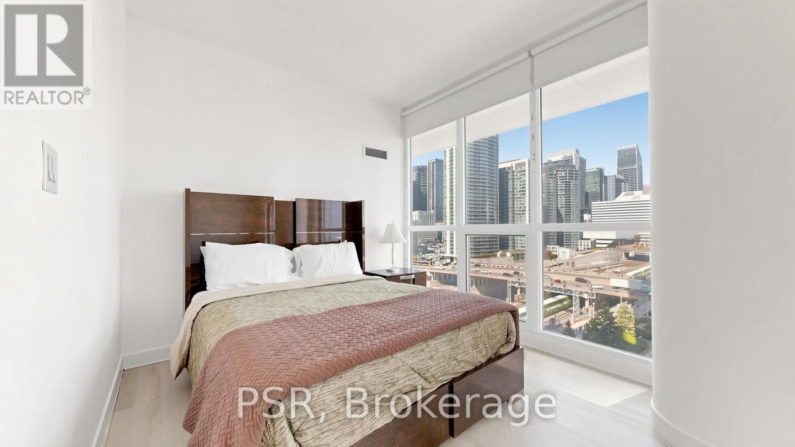 815 - 8 Telegram Mews, Toronto, Ontario  M5V 3Z5 - Photo 31 - C13038456