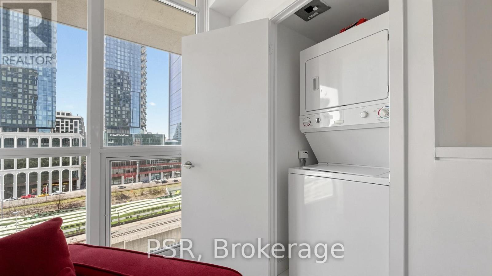 815 - 8 Telegram Mews, Toronto, Ontario  M5V 3Z5 - Photo 36 - C13038456