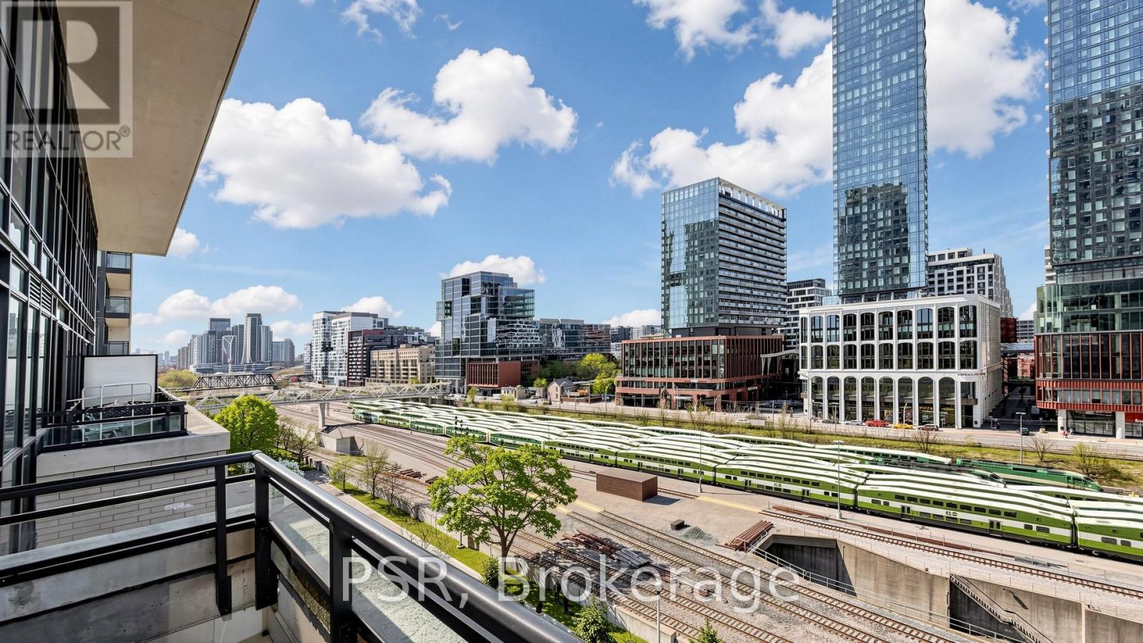 815 - 8 Telegram Mews, Toronto, Ontario  M5V 3Z5 - Photo 9 - C13038456