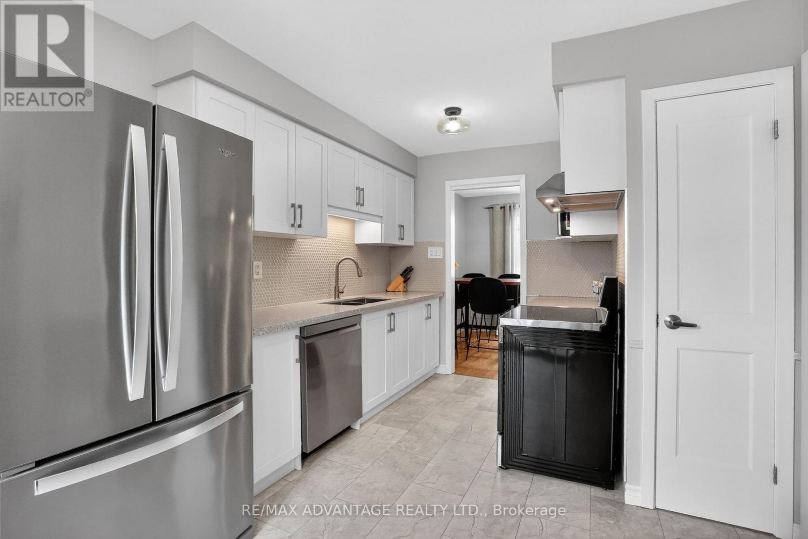 222 Homestead Crescent, London North, Ontario  N6G 2E5 - Photo 10 - X13058084