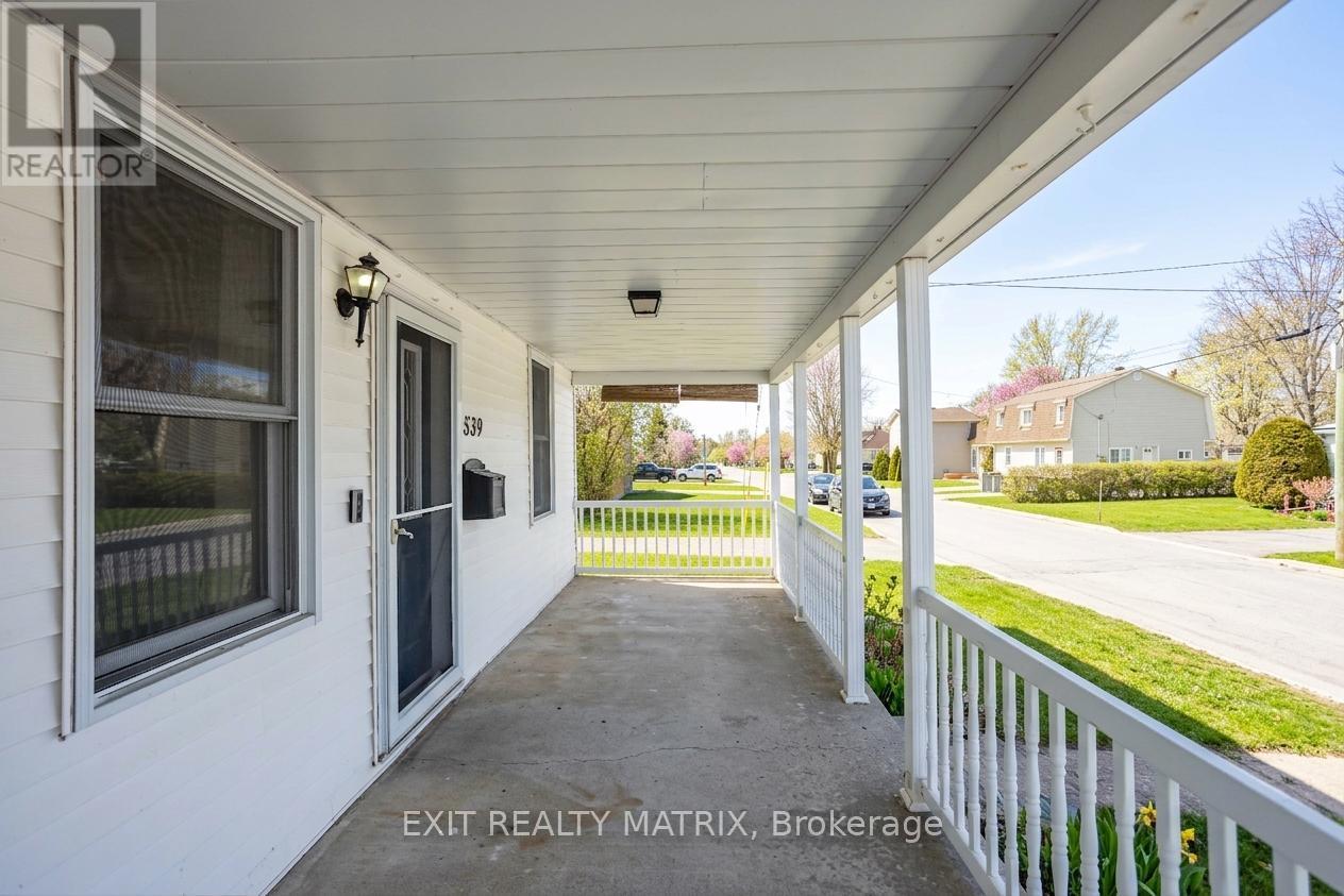 539 Church Street, North Dundas, Ontario  K0C 2K0 - Photo 3 - X12901172