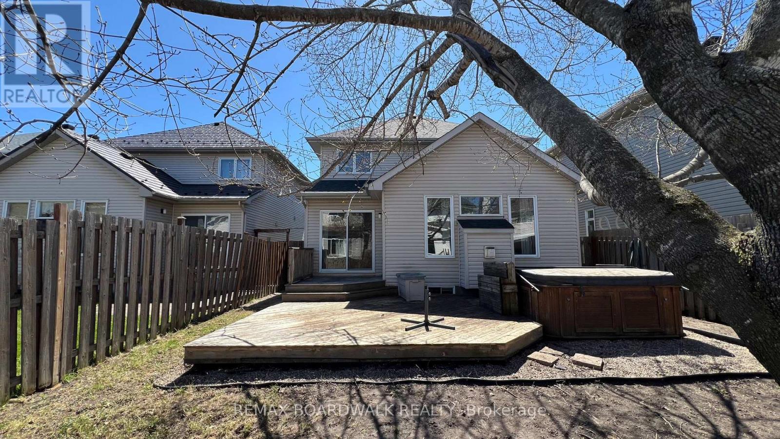 170 Bridlewood Drive, Ottawa, Ontario  K2M 2M4 - Photo 35 - X12910756