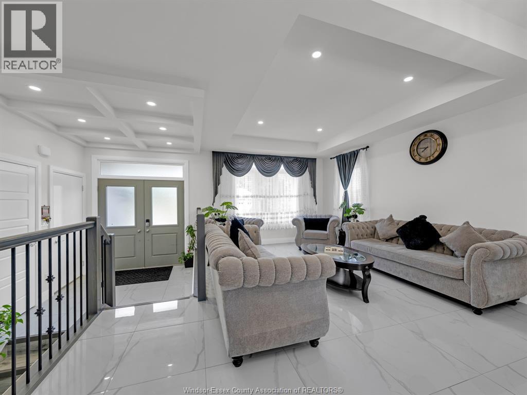 233 Sandybrook Way, Kingsville, Ontario  N9Y 0A3 - Photo 3 - 26009597