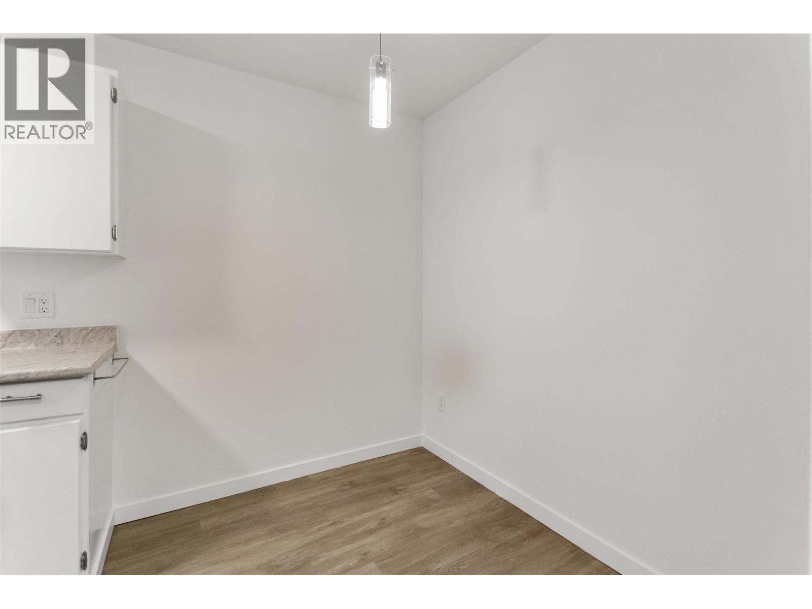 216 9202 Horne Street, Burnaby, British Columbia  V3N 4K2 - Photo 10 - R3117373