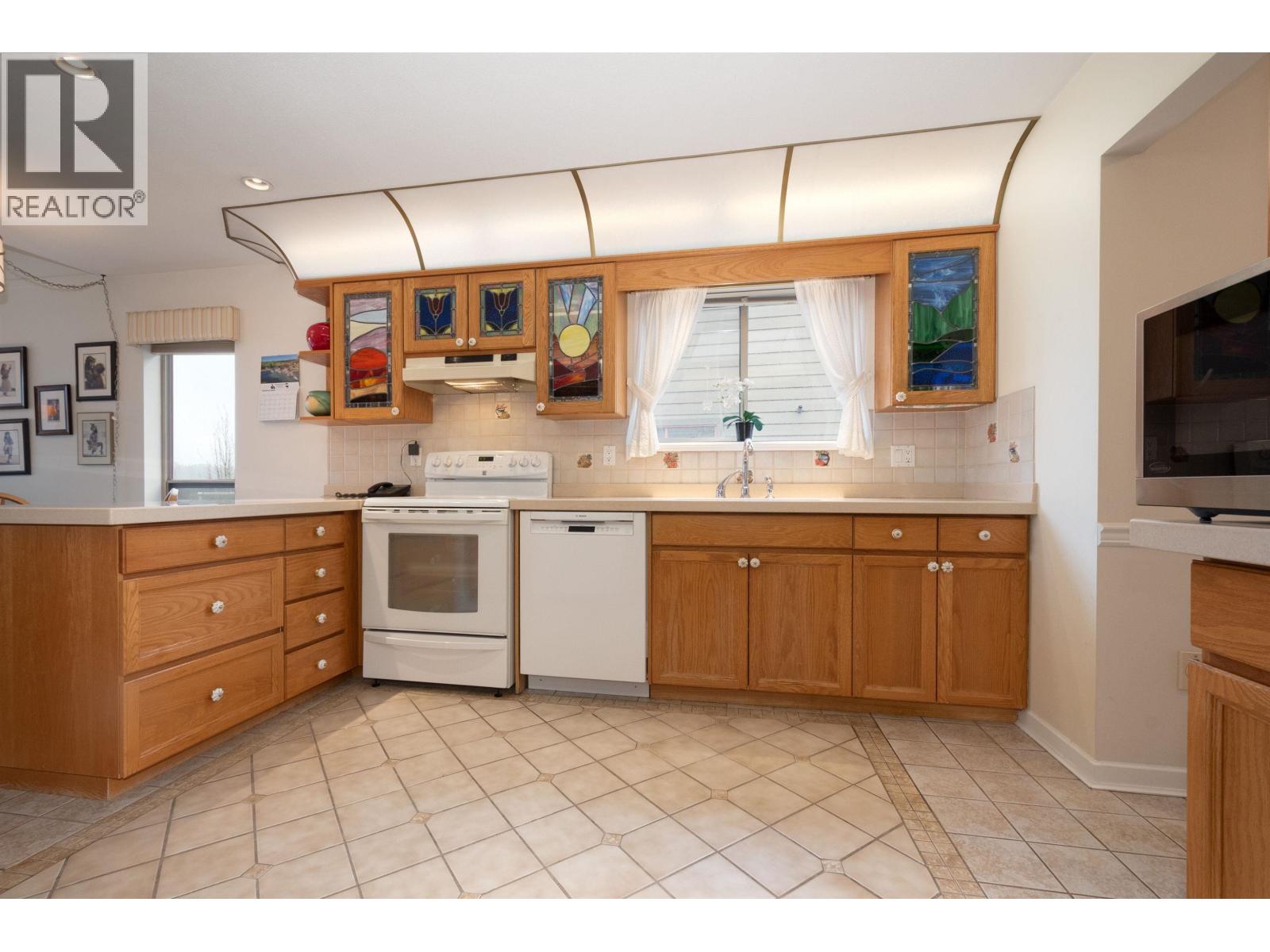 22 323 Governors Court, New Westminster, British Columbia  V3L 5S6 - Photo 11 - R3117374