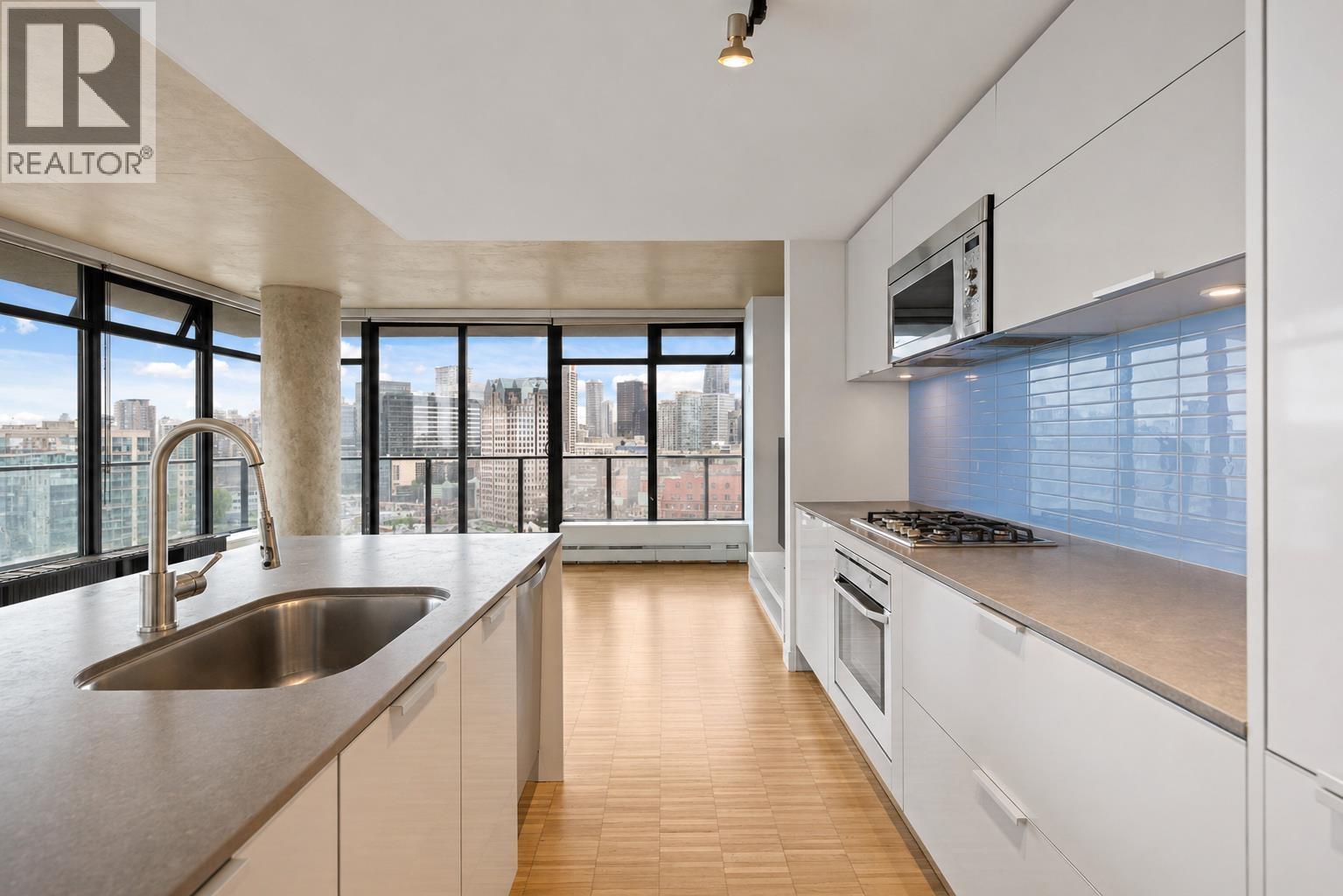 2105 108 W Cordova Street, Vancouver, British Columbia  V6B 0G5 - Photo 3 - R3117385