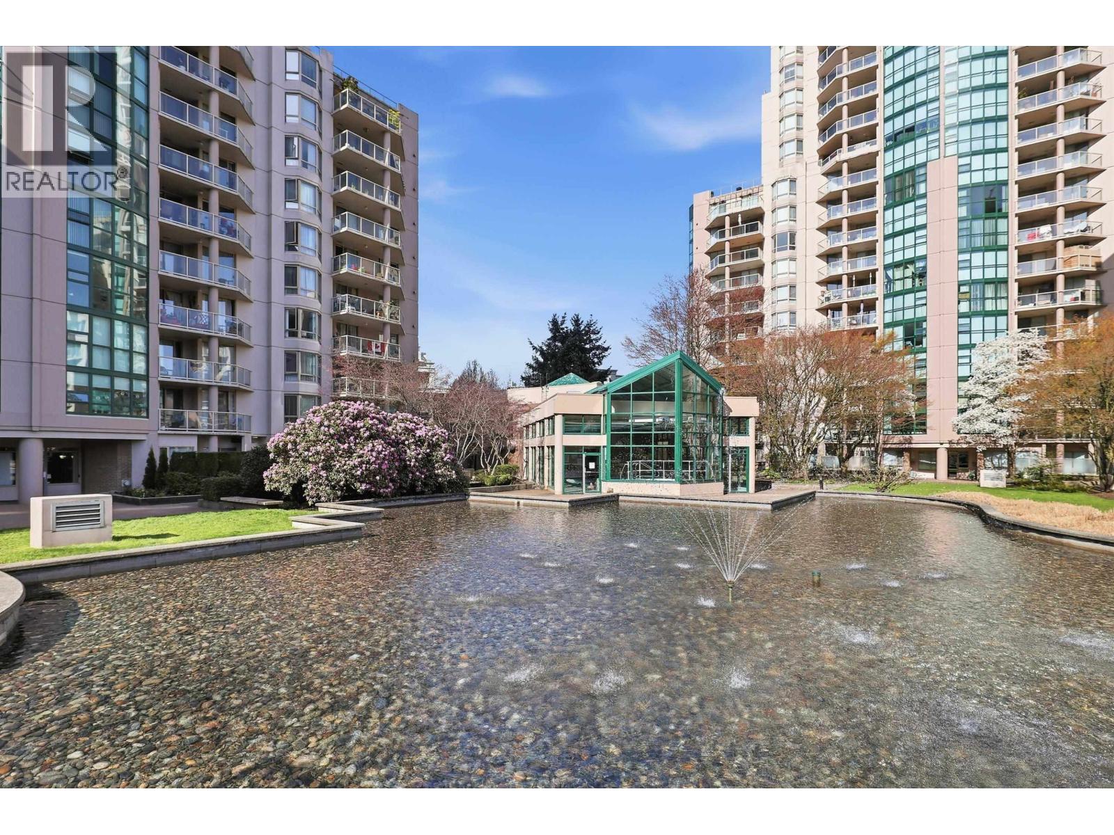 1702 1199 Eastwood Street, Coquitlam, British Columbia  V3B 7W7 - Photo 28 - R3117415