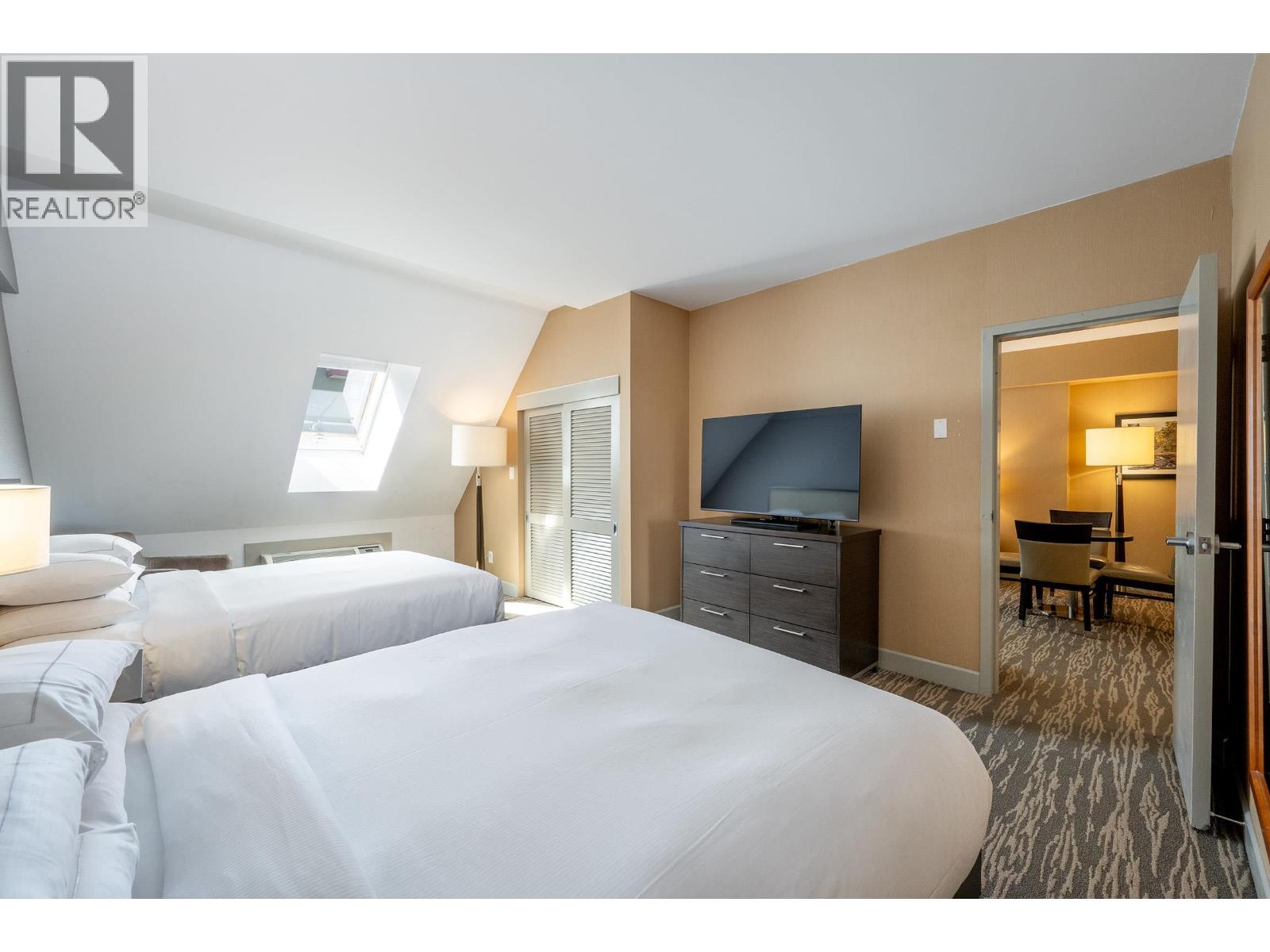 560 4050 Whistler Way, Whistler, British Columbia  V8E 1H9 - Photo 10 - R3117419