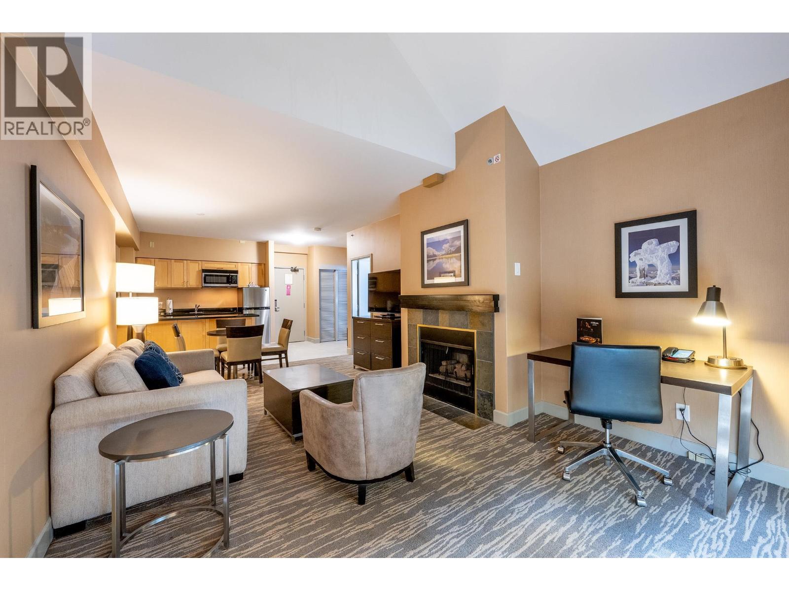 560 4050 Whistler Way, Whistler, British Columbia  V8E 1H9 - Photo 4 - R3117419