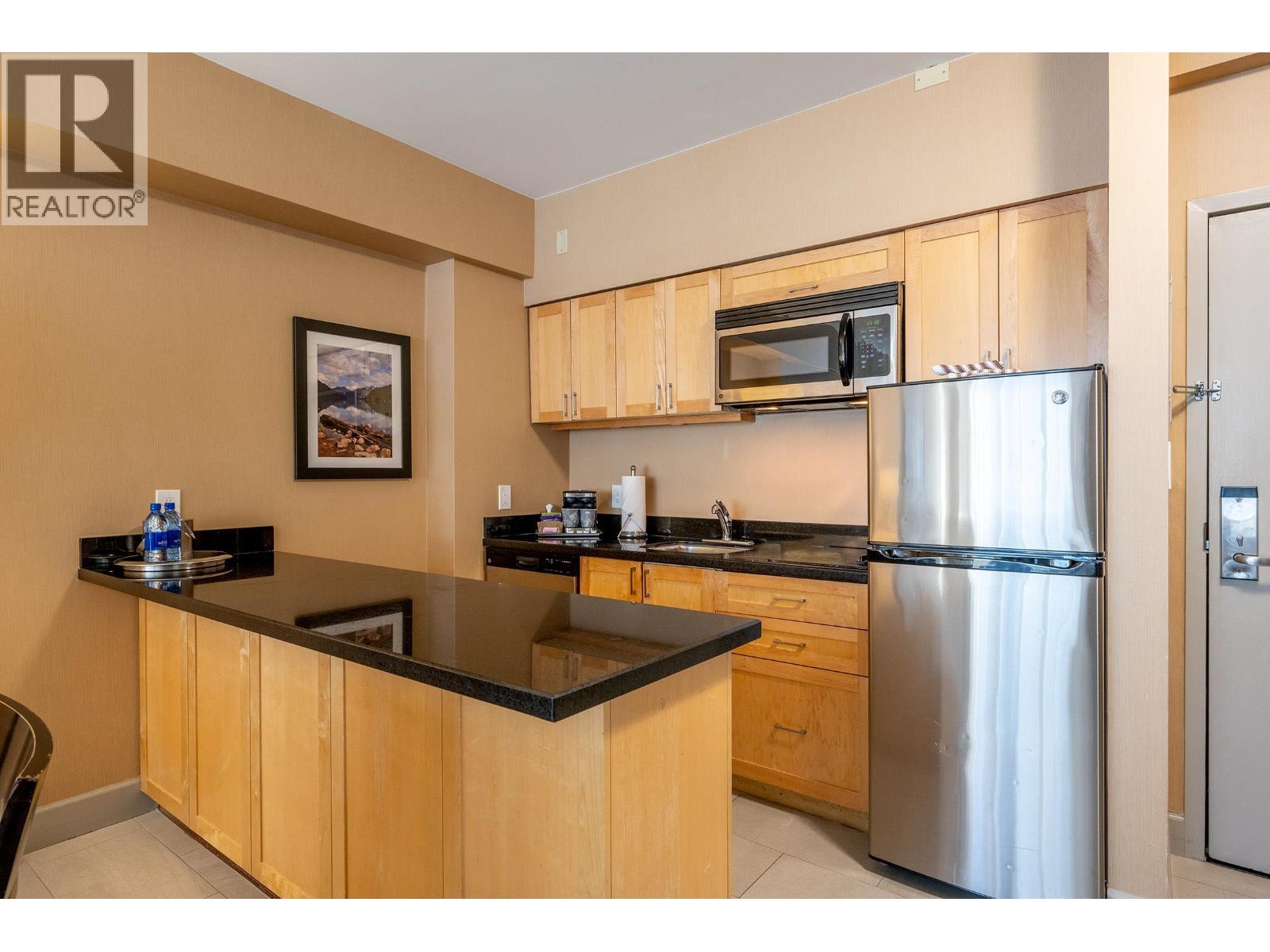 560 4050 Whistler Way, Whistler, British Columbia  V8E 1H9 - Photo 8 - R3117419