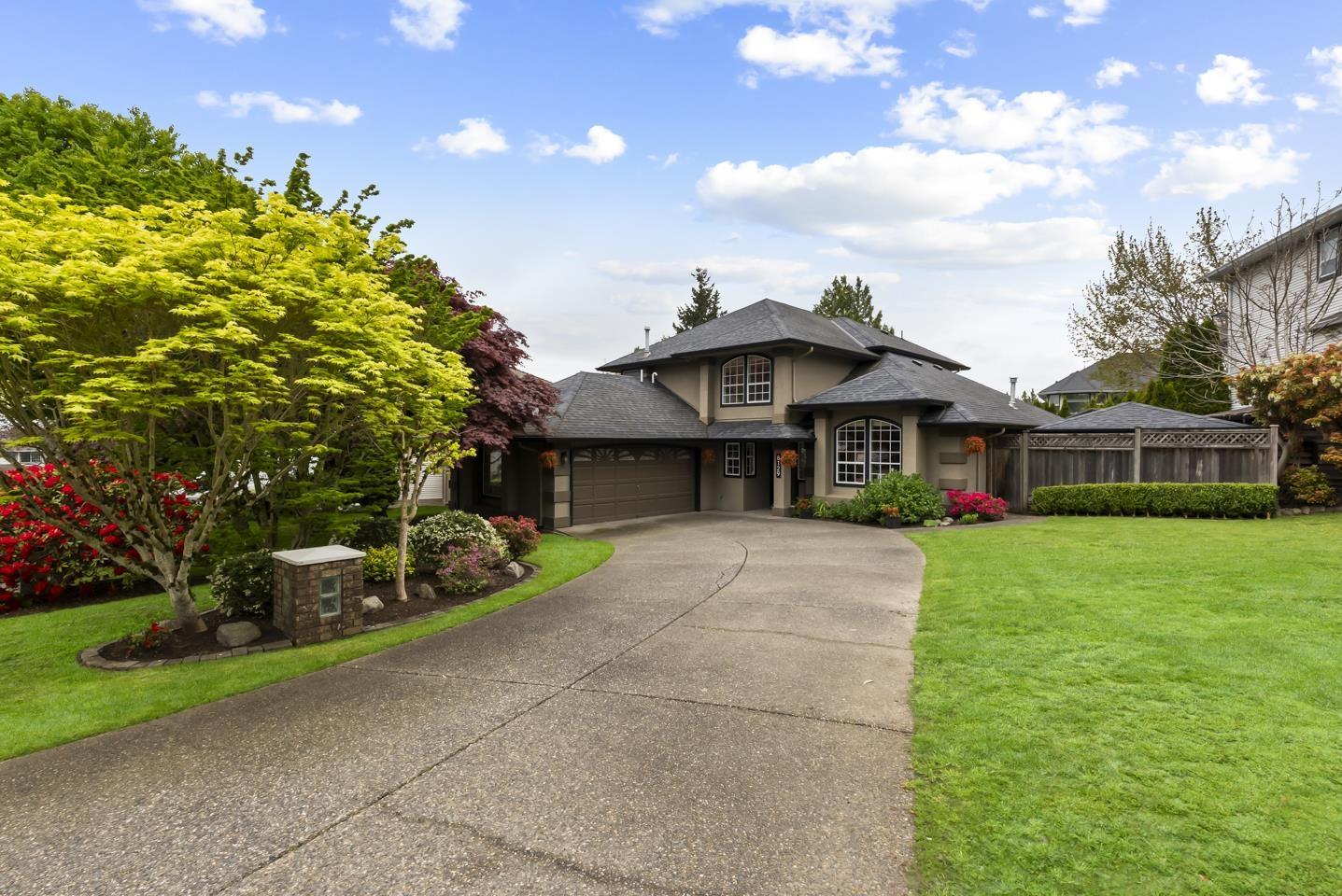 8129 154b Street, Surrey, British Columbia  V3S 7X9 - Photo 1 - R3115878