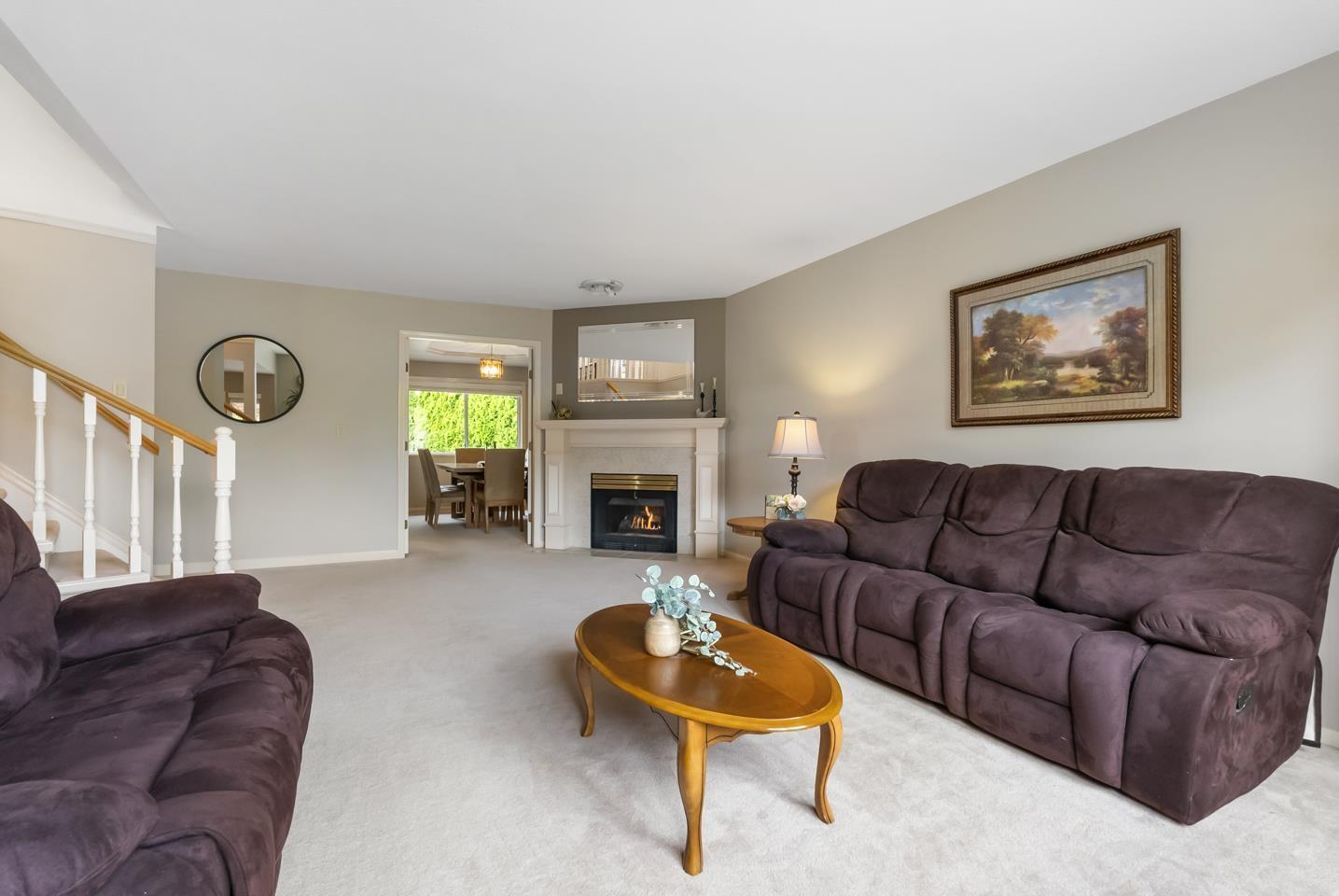 8129 154b Street, Surrey, British Columbia  V3S 7X9 - Photo 3 - R3115878