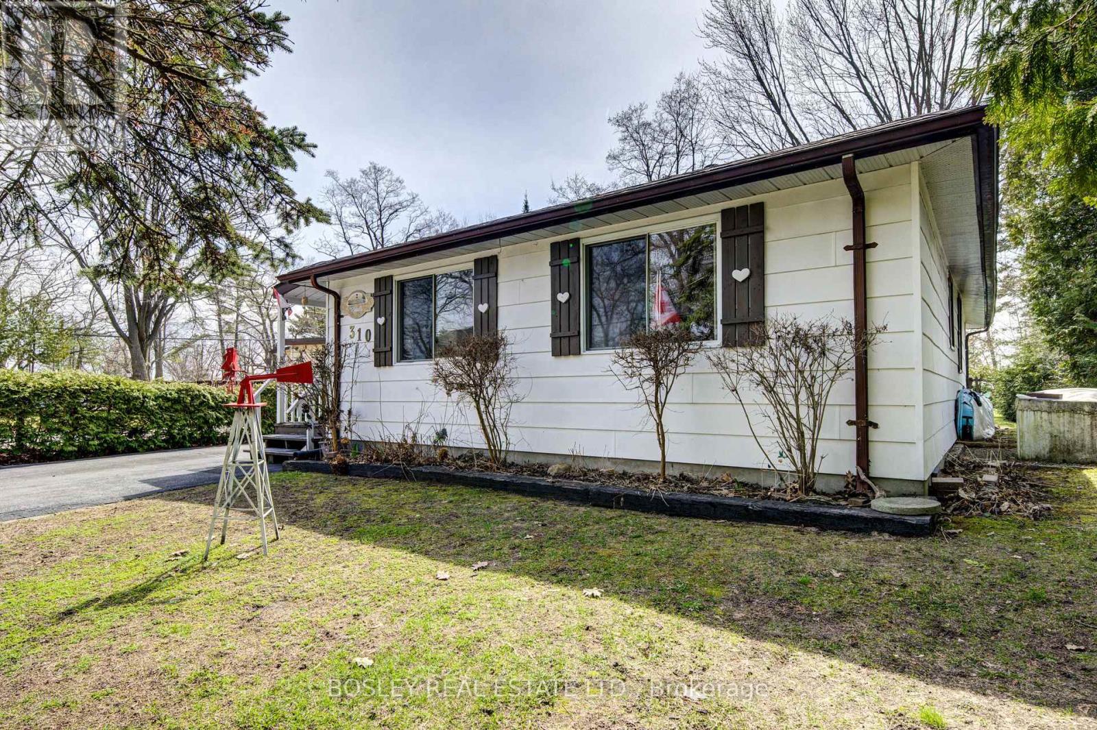 310 Tiny Beaches Road S, Tiny, Ontario  L0L 2J0 - Photo 2 - S12966378