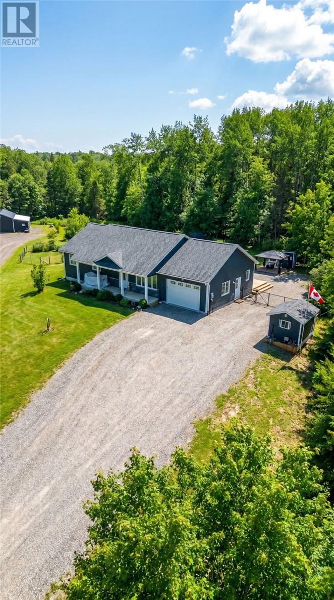 1811 Nepewassi Lake Road, Estaire, Ontario
