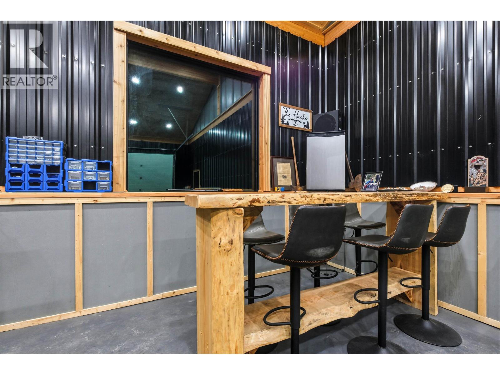 4164 Moser Road, Lac La Hache, British Columbia  V0K 1T0 - Photo 27 - R3086027