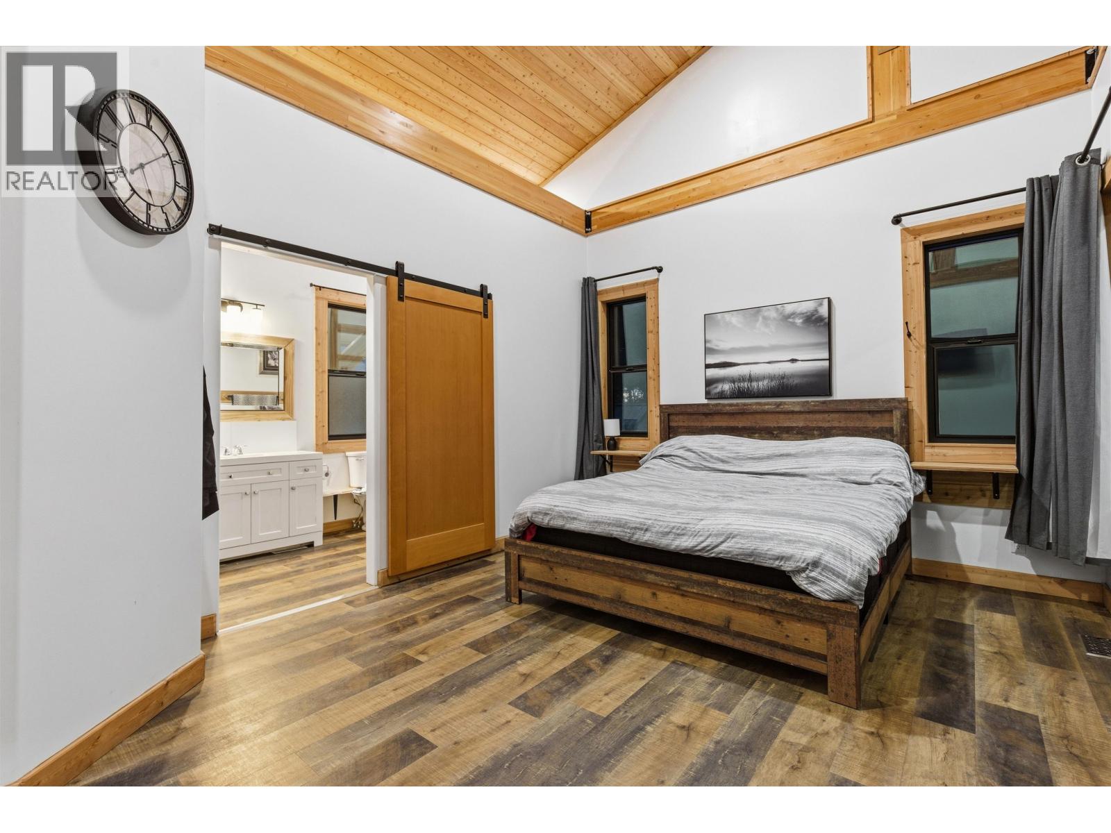 4164 Moser Road, Lac La Hache, British Columbia  V0K 1T0 - Photo 16 - R3086027