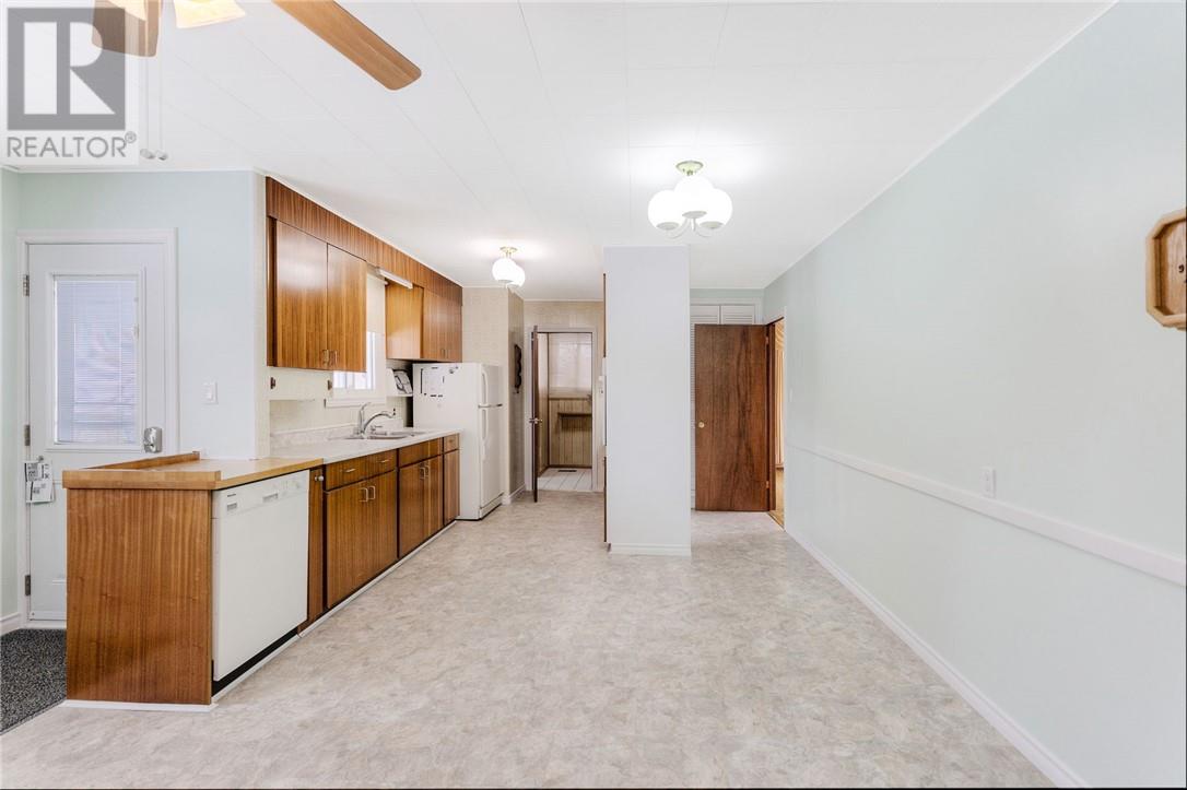 1680 Fourth Street, Val Caron, Ontario  P3N 1K3 - Photo 11 - 2127325