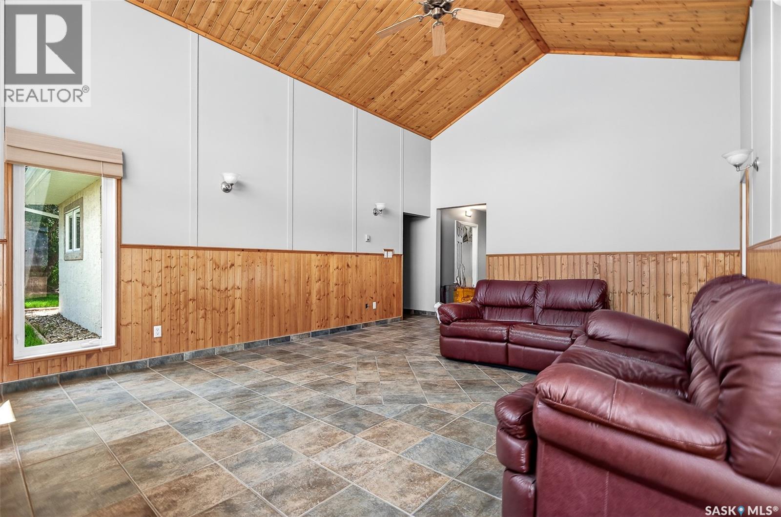 Stony Beach Acreage, Pense Rm No. 160, Saskatchewan  S0G 0G0 - Photo 18 - SK010826