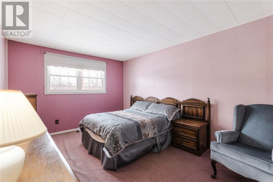 1680 Fourth Street, Val Caron, Ontario  P3N 1K3 - Photo 24 - 2127325